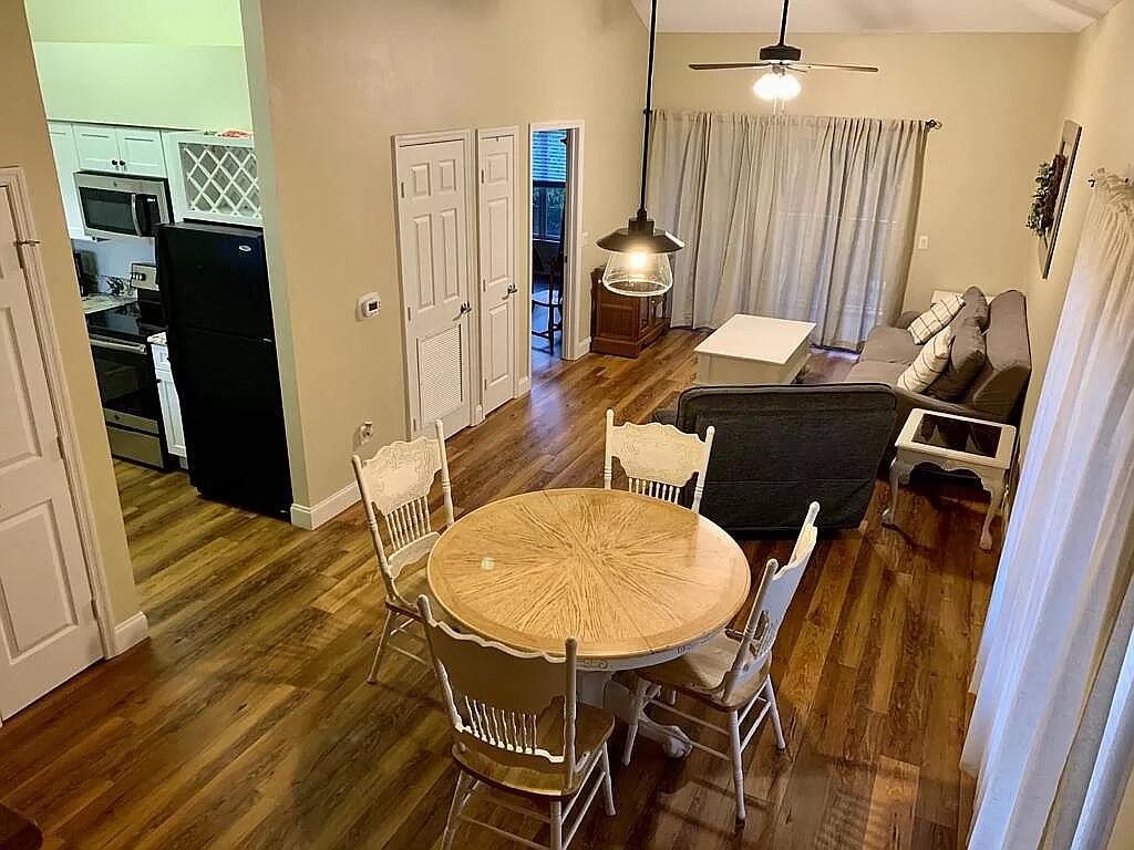 Available Now! Sorry, No Pets!

Welcome to this stunning fully furnished unit in the highly sought after Florida Club condominium, location of Niceville, FL. This one-bedroom, one-bathroom home offers a modern and stylish living experience. The beautiful kitchen features white cabinets, stainless steel appliances, and granite countertops, creating a sleek and elegant space for all your culinary adventures. The vinyl flooring throughout adds a touch of sophistication, while the full-sized washer and dryer provide convenience and ease. Step out onto the screened balcony, complete with storage, and enjoy the serene surroundings. Additionally, this house is part of a community that offers a range of amenities for your enjoyment.
 **All pets are registered via pet screening, and all assistance animals are verified through the same screening process.**

**Carpet cleaning & Admin Fee charged (if applicable)**

Tenant to verify all data. Please contact Sound Choice Real Estate to schedule a showing- 850-389-8533.

***Approval is based on several factors as follows***
- Rental History and Verification
- Employment History and Verification
- Credit History
- Criminal Background & Terrorist Database Check
- Pet Verification