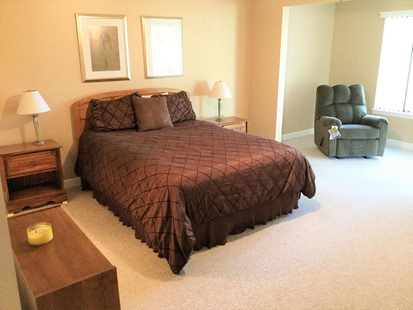 LAKESIDE CONDO AT BLUEWATER BAY - Residential Lease