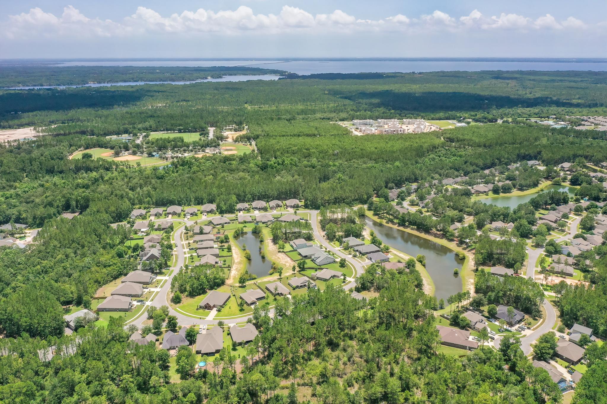 HAMMOCK BAY - Land