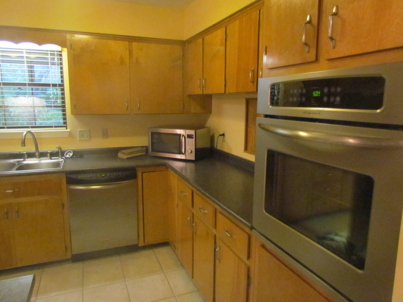 WHISPERWOOD ESTATES - Residential