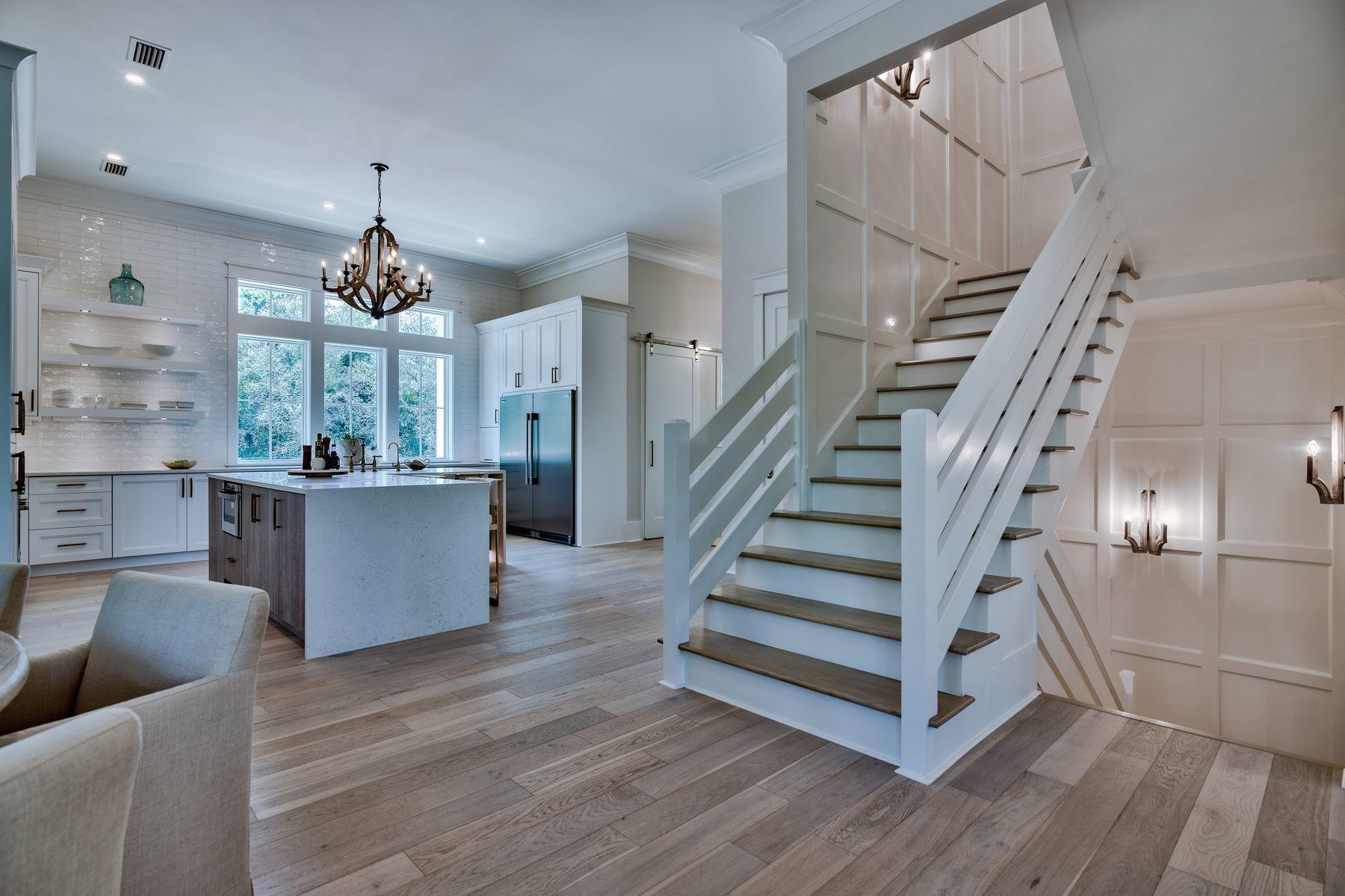 BEACH HIGHLANDS - Residential
