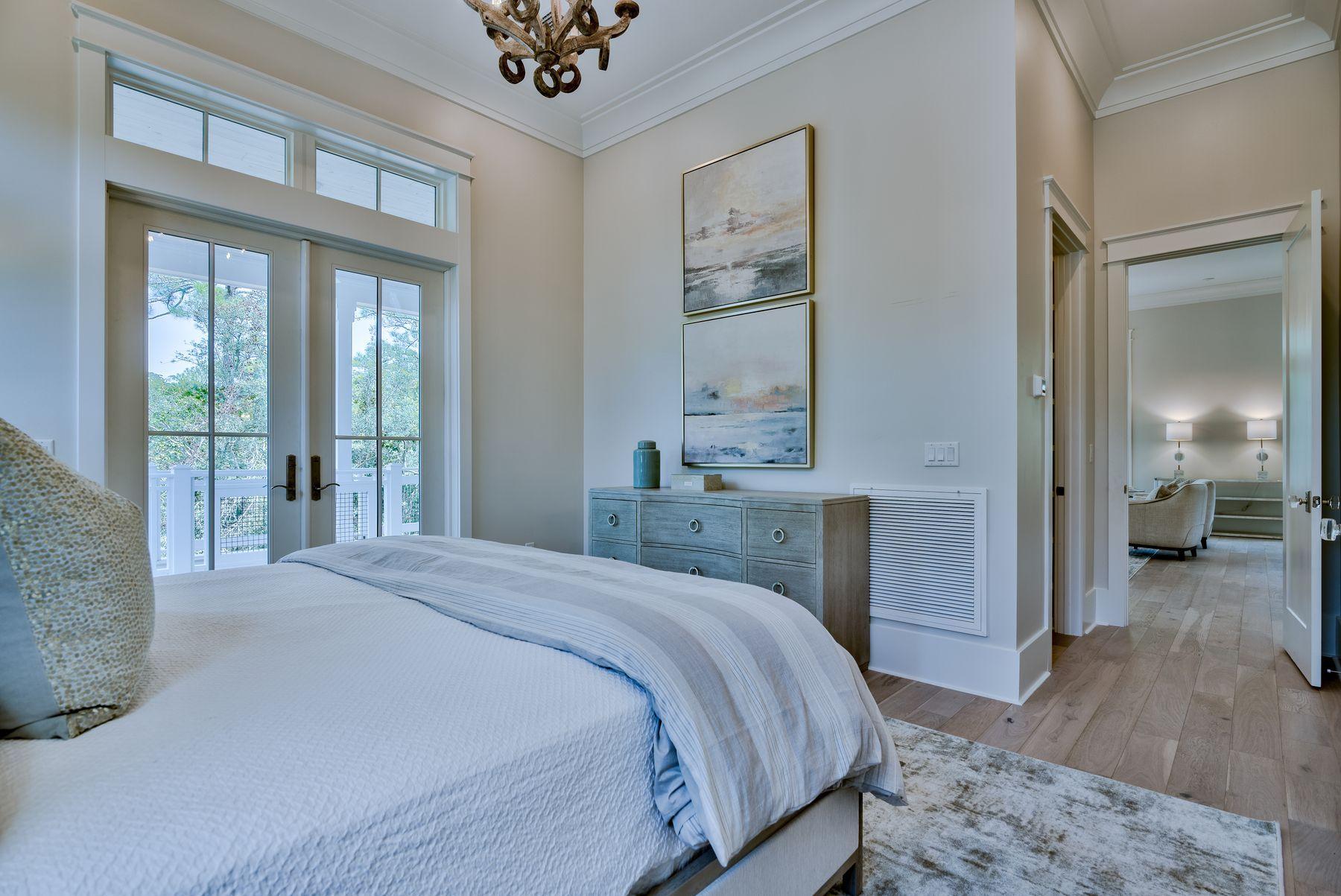 BEACH HIGHLANDS - Residential