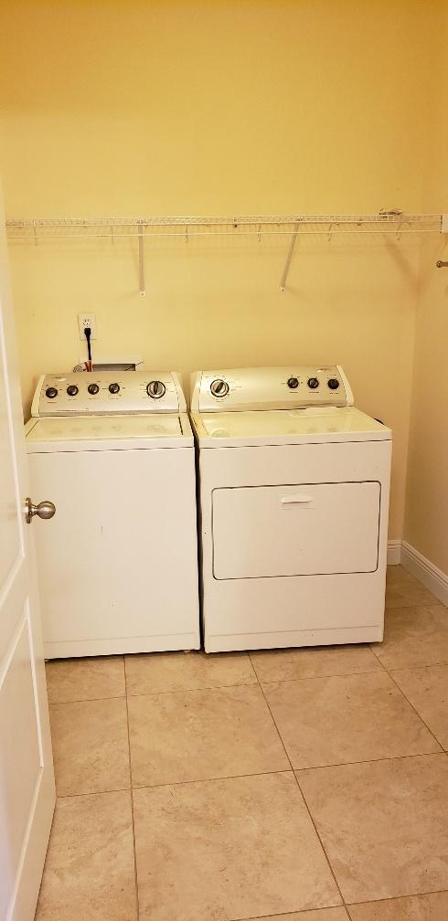 PORT DIXIE - Residential Lease