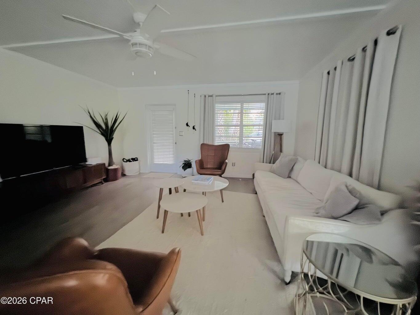 BLUE MOUNTAIN BEACH - Residential Lease
