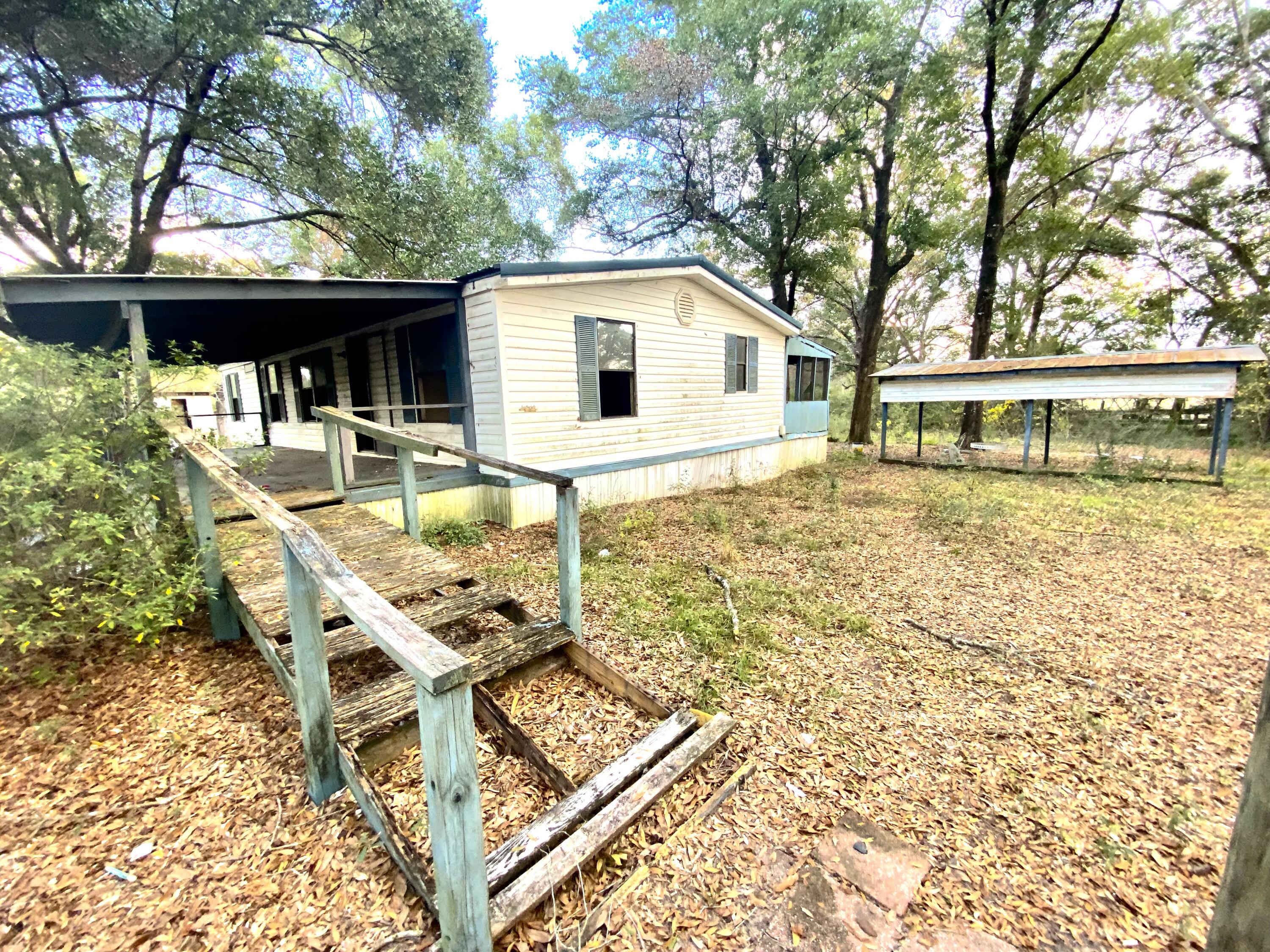 CAEEYVILLE - Residential