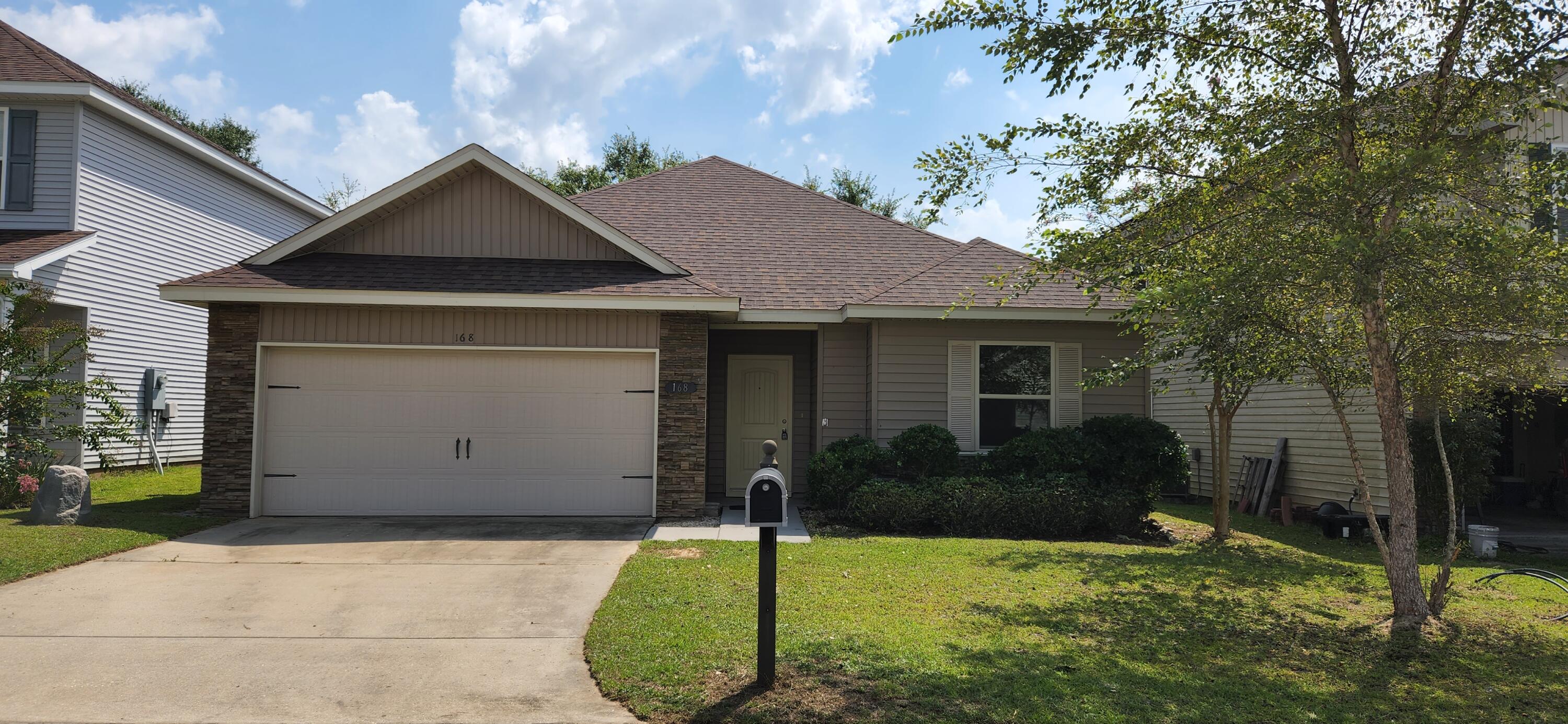 SANDY RIDGE ESTATES - Residential