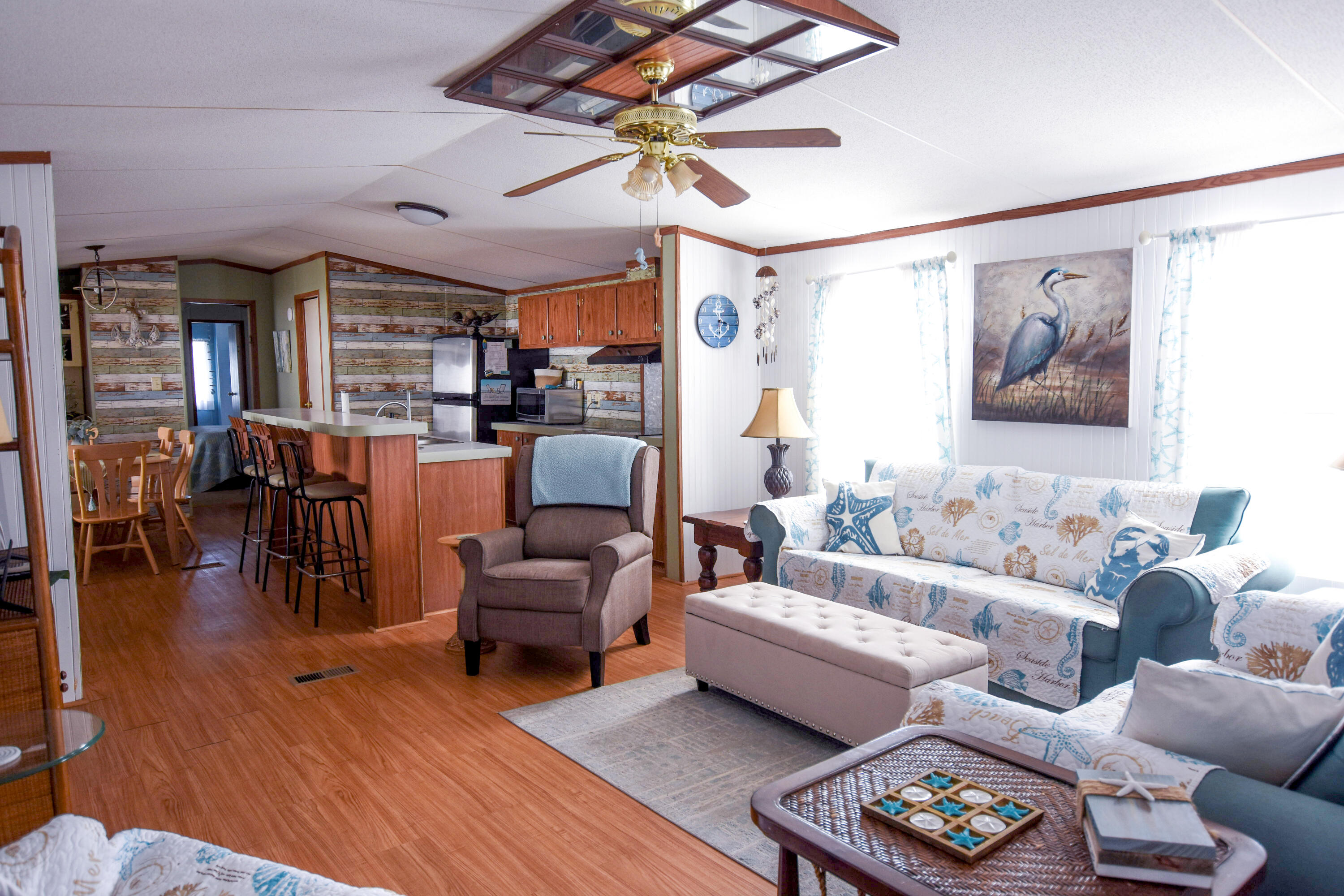 LAGUNA BEACH - Residential