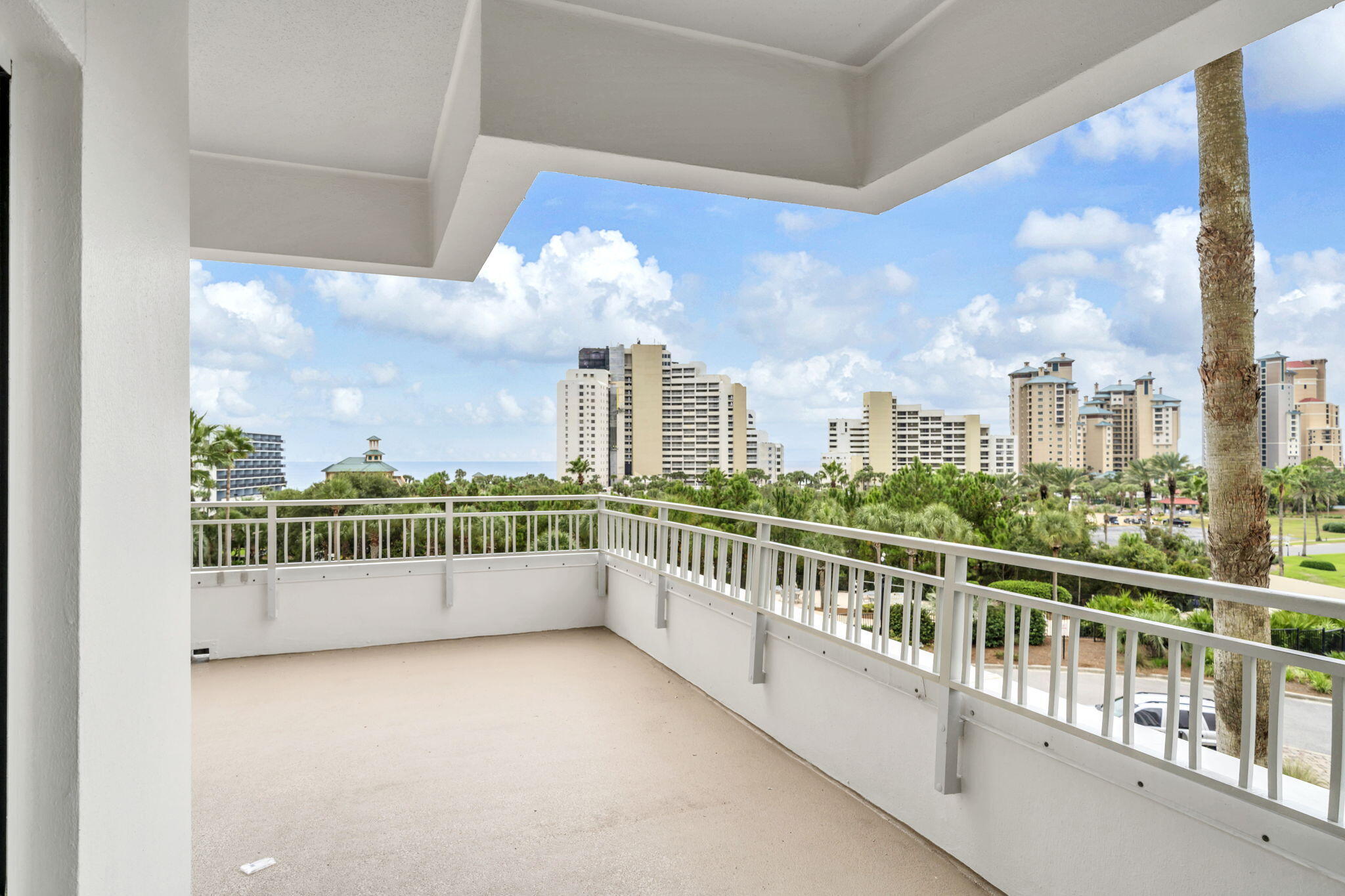 LUAU I - Residential