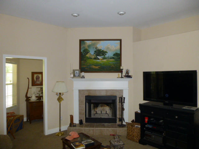 KYNDALL RIDGE - Residential Lease