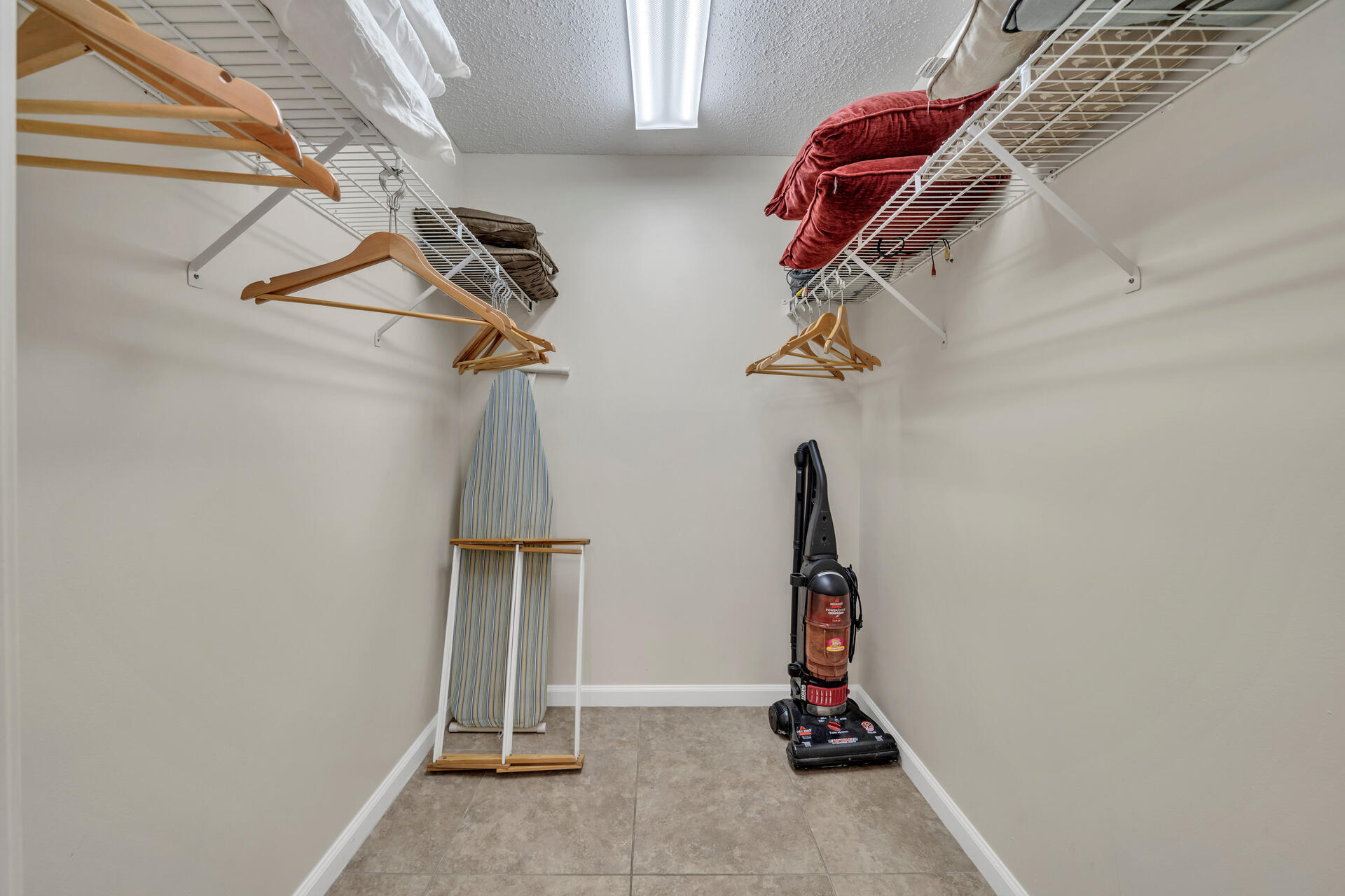 STERLING SANDS CONDO - Residential
