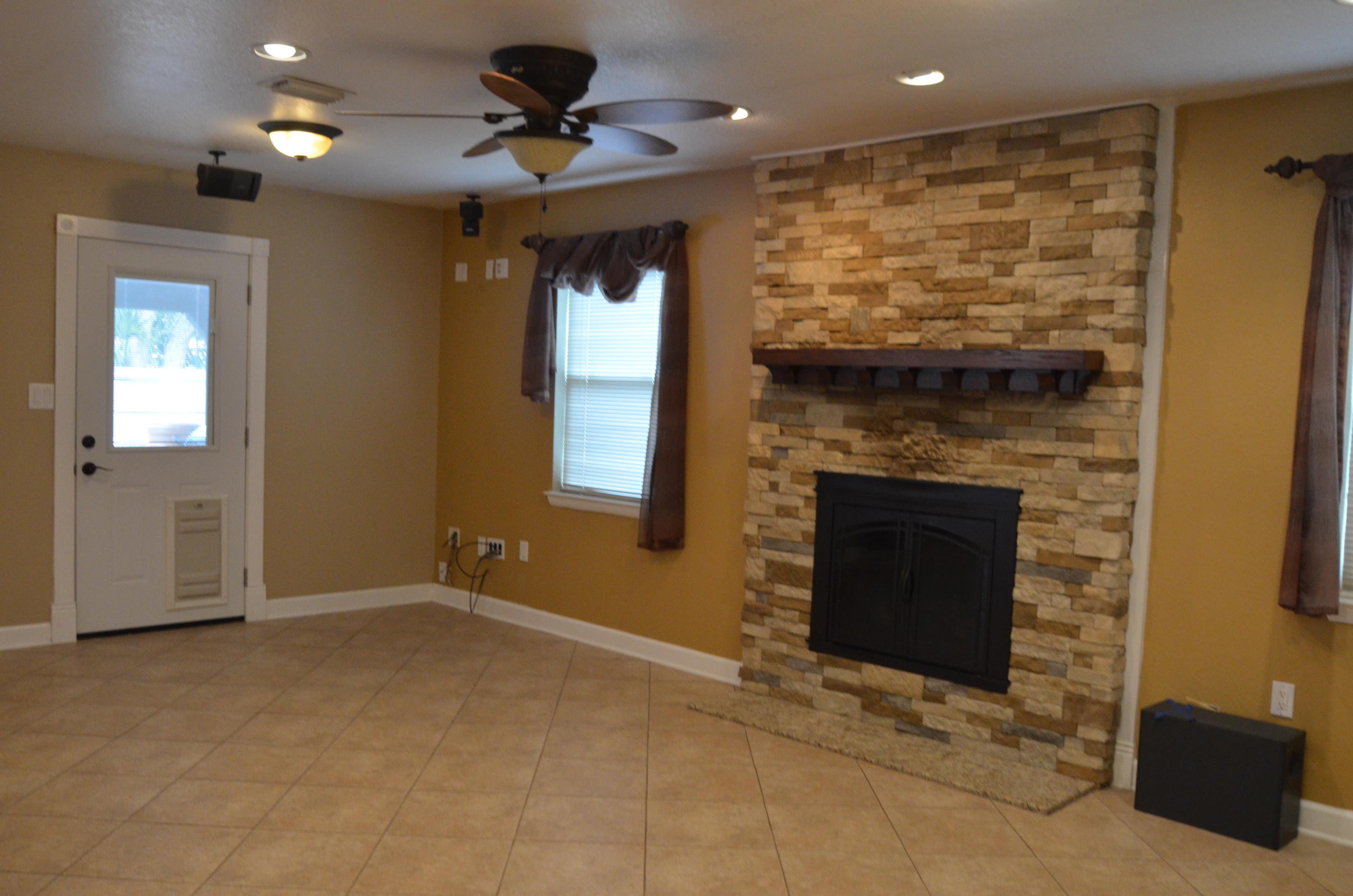 KENWOOD S/D 2ND ADDN - Residential Lease