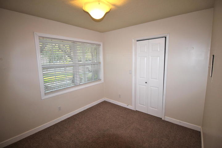 ALPINE BEACH - Residential Lease
