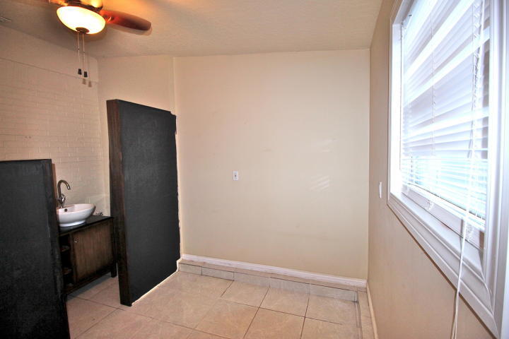 ALPINE BEACH - Residential Lease