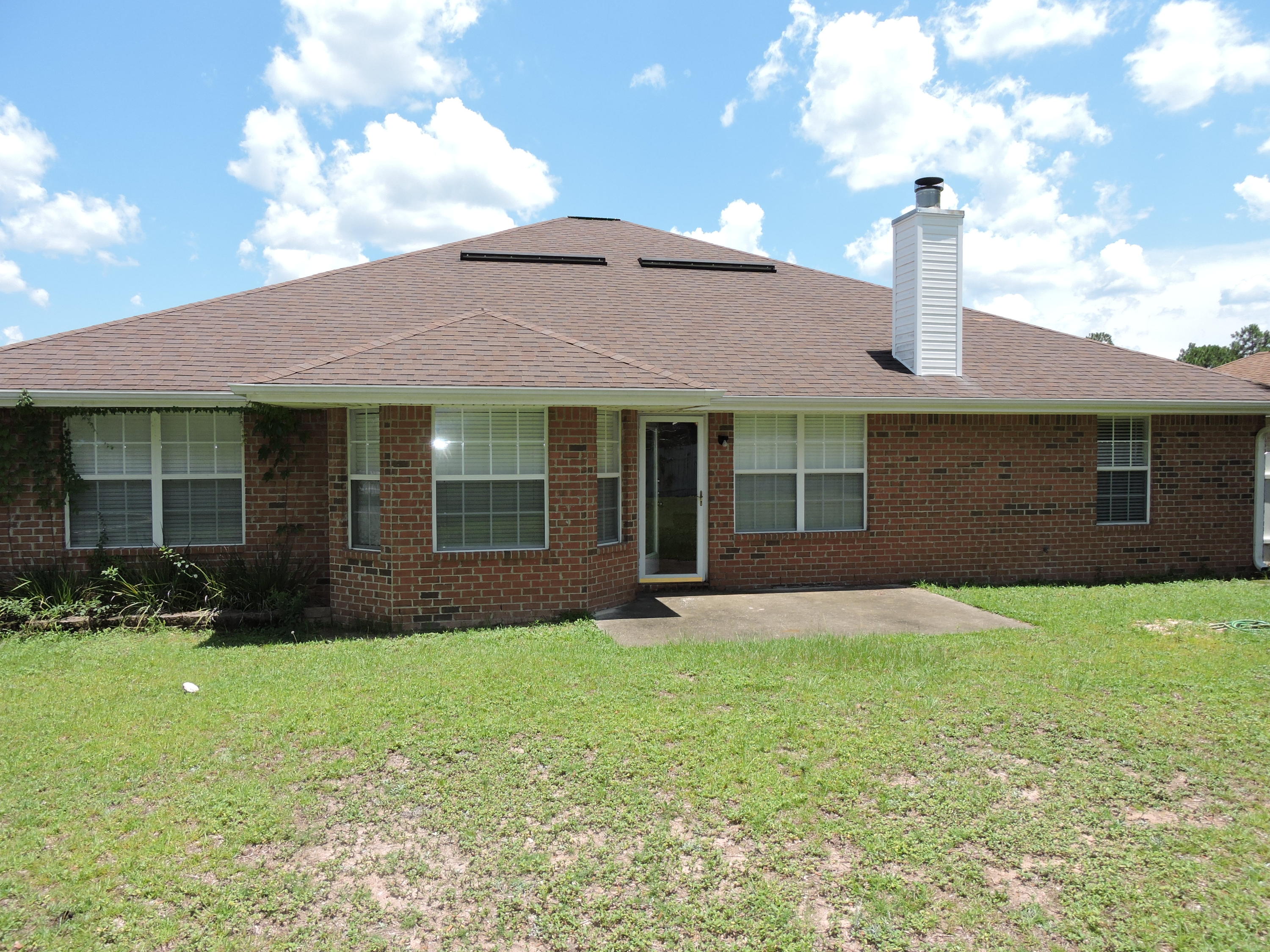 ALICIA PLACE - Residential Lease