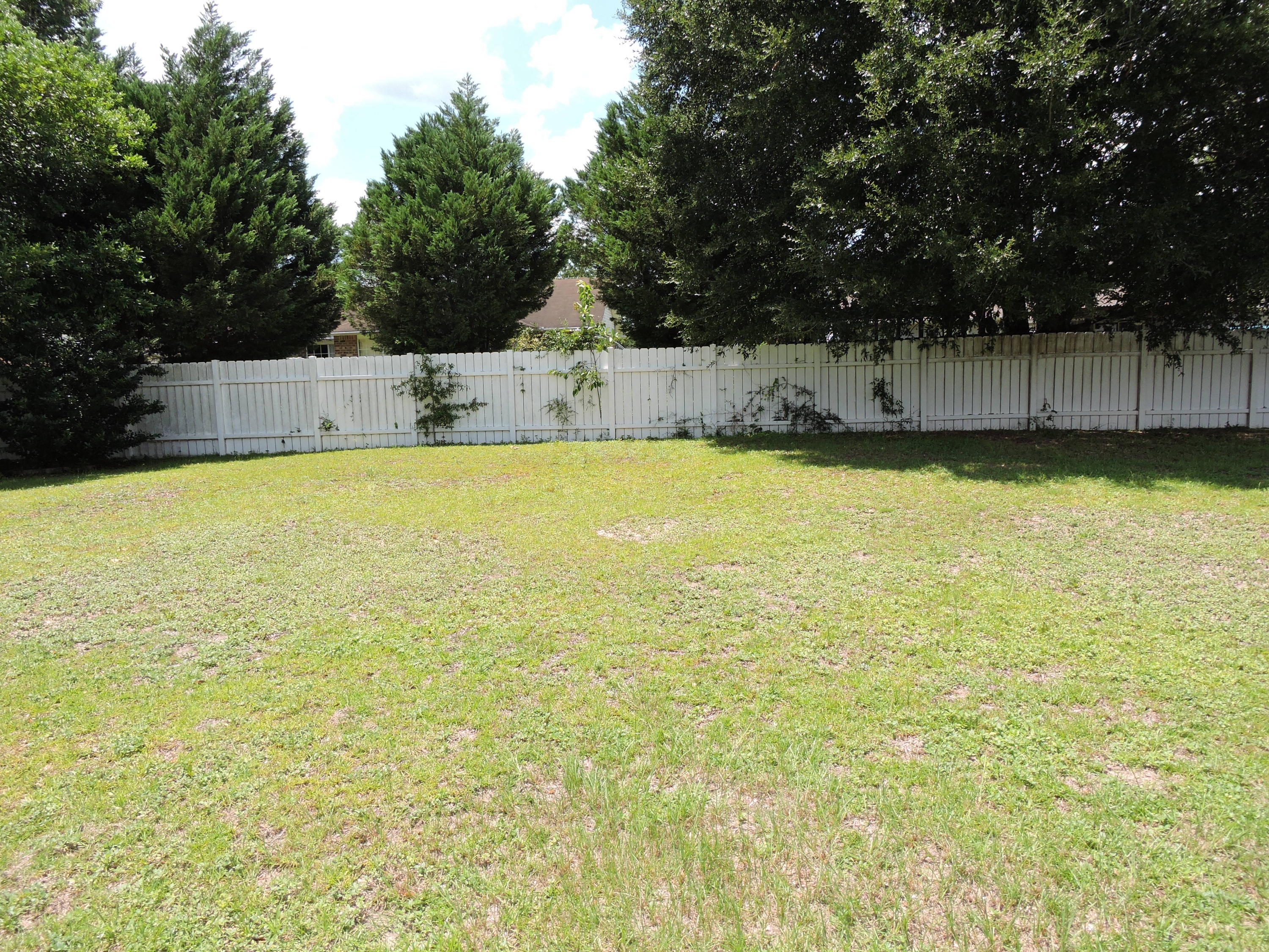 ALICIA PLACE - Residential Lease