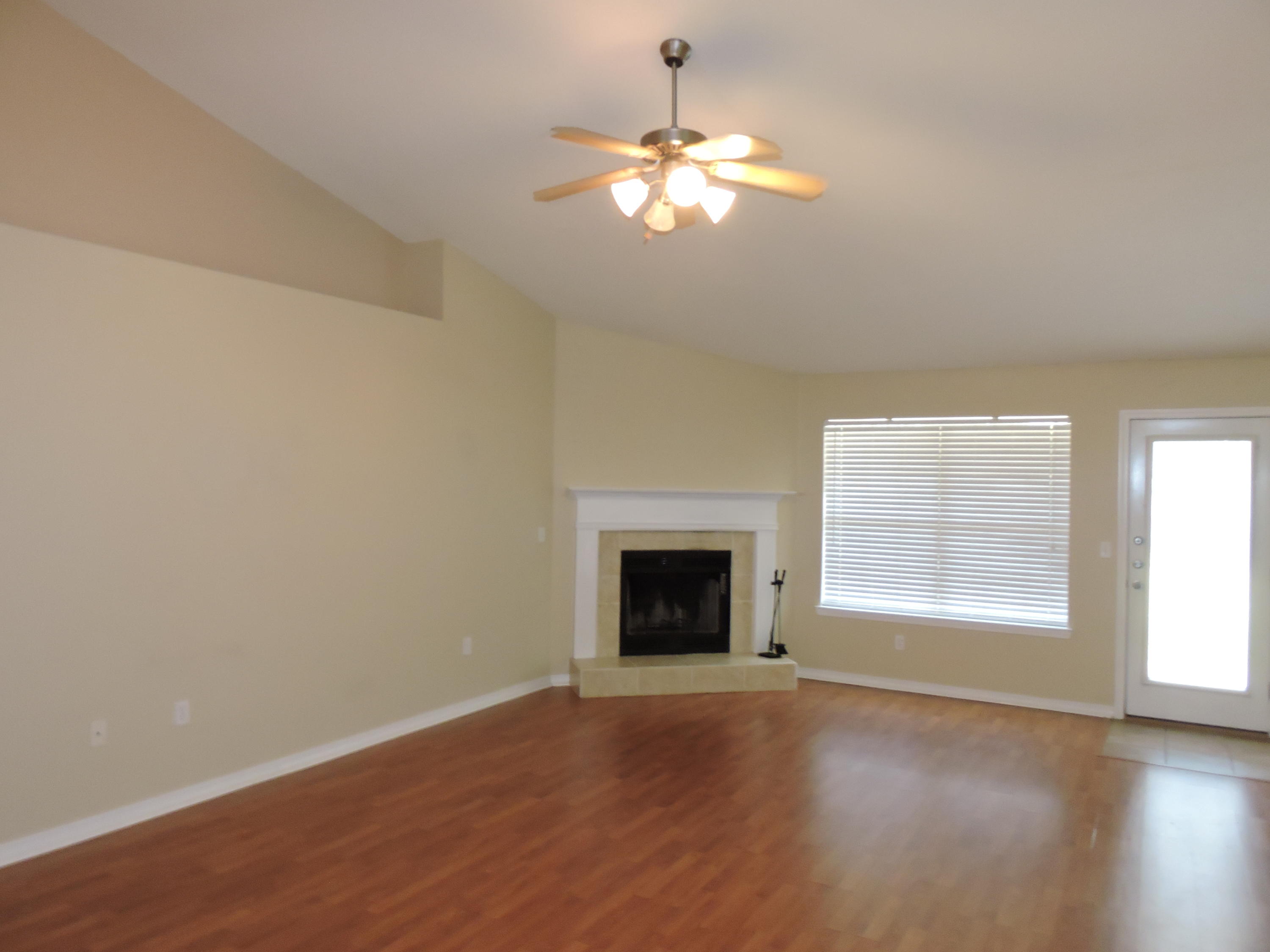 ALICIA PLACE - Residential Lease