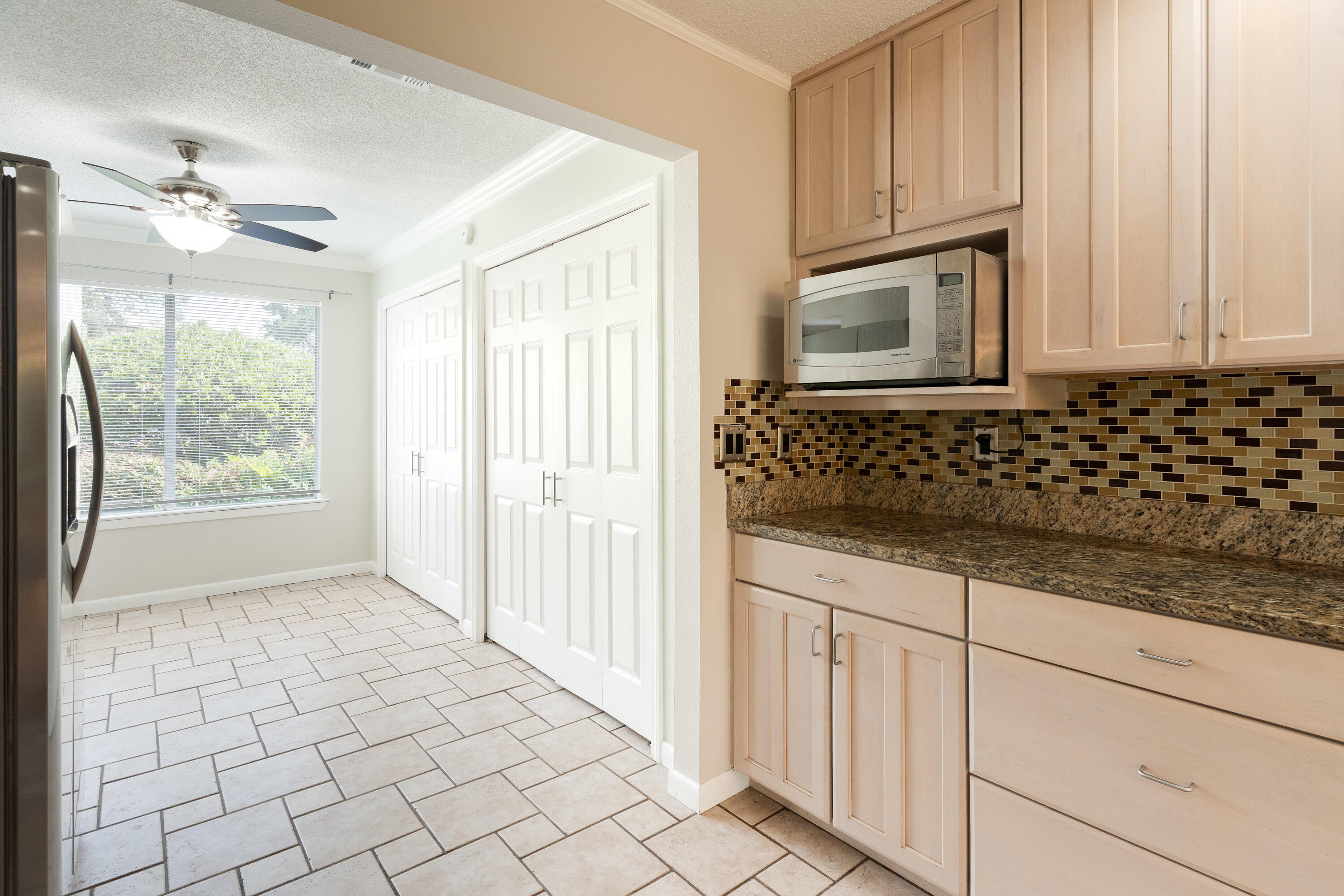 LAKE LORRAINE ESTATES 1 - Residential