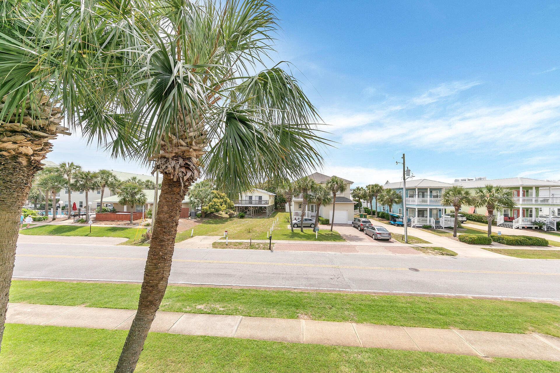 CARIBBEAN DUNES PH 2 - Residential