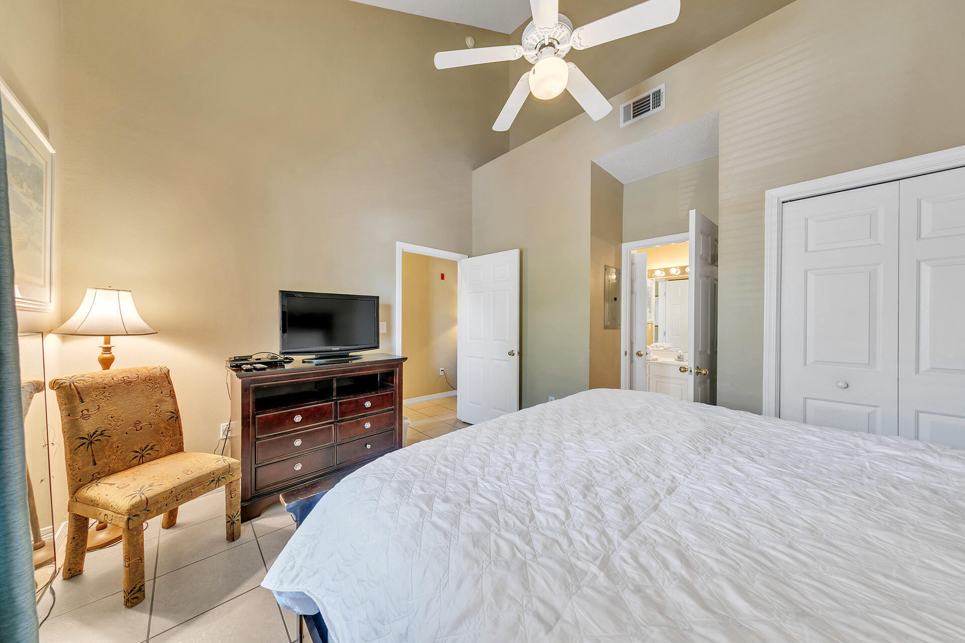CARIBBEAN DUNES PH 2 - Residential