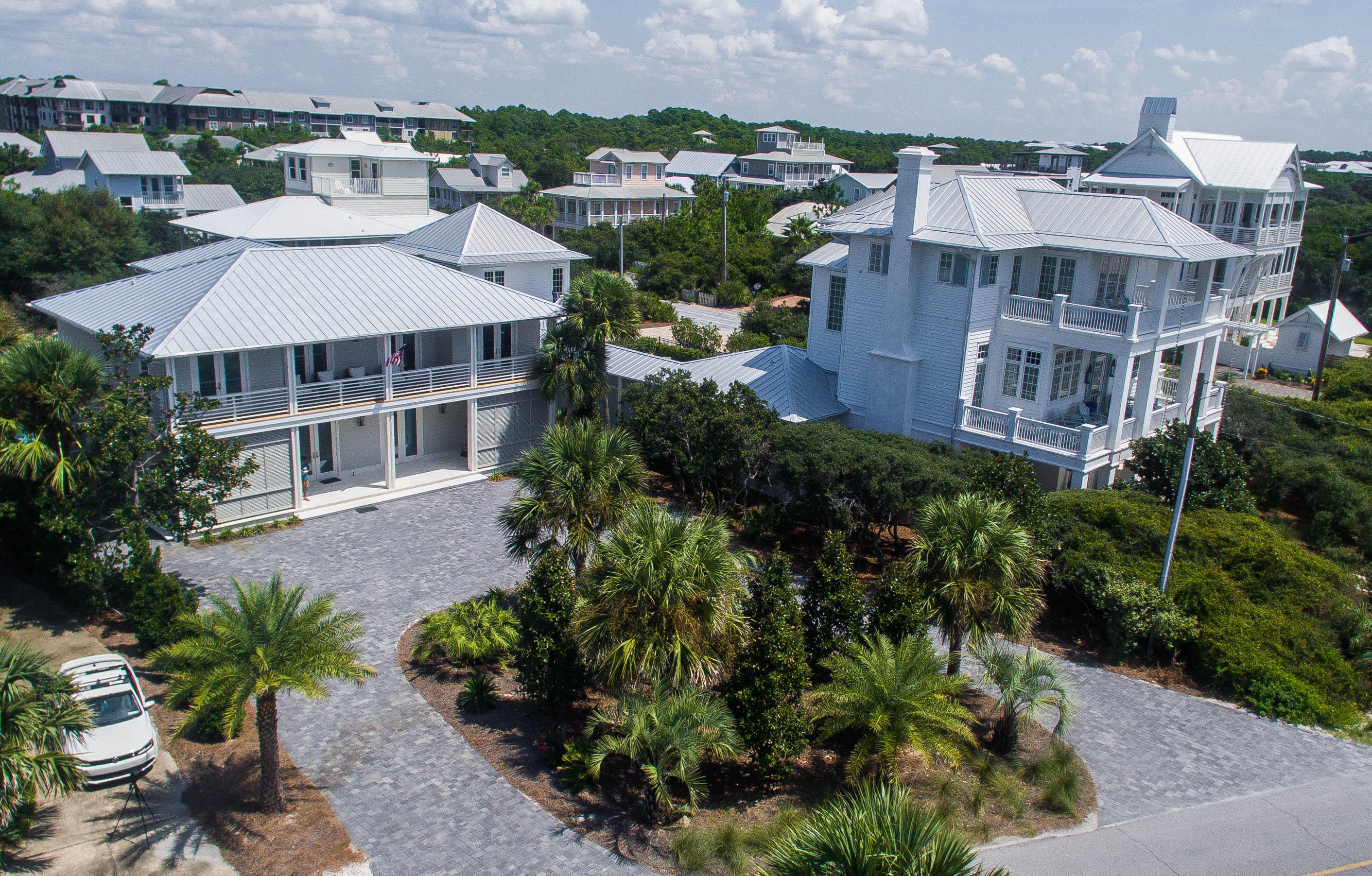 BLUE MOUNTAIN BEACH - Residential