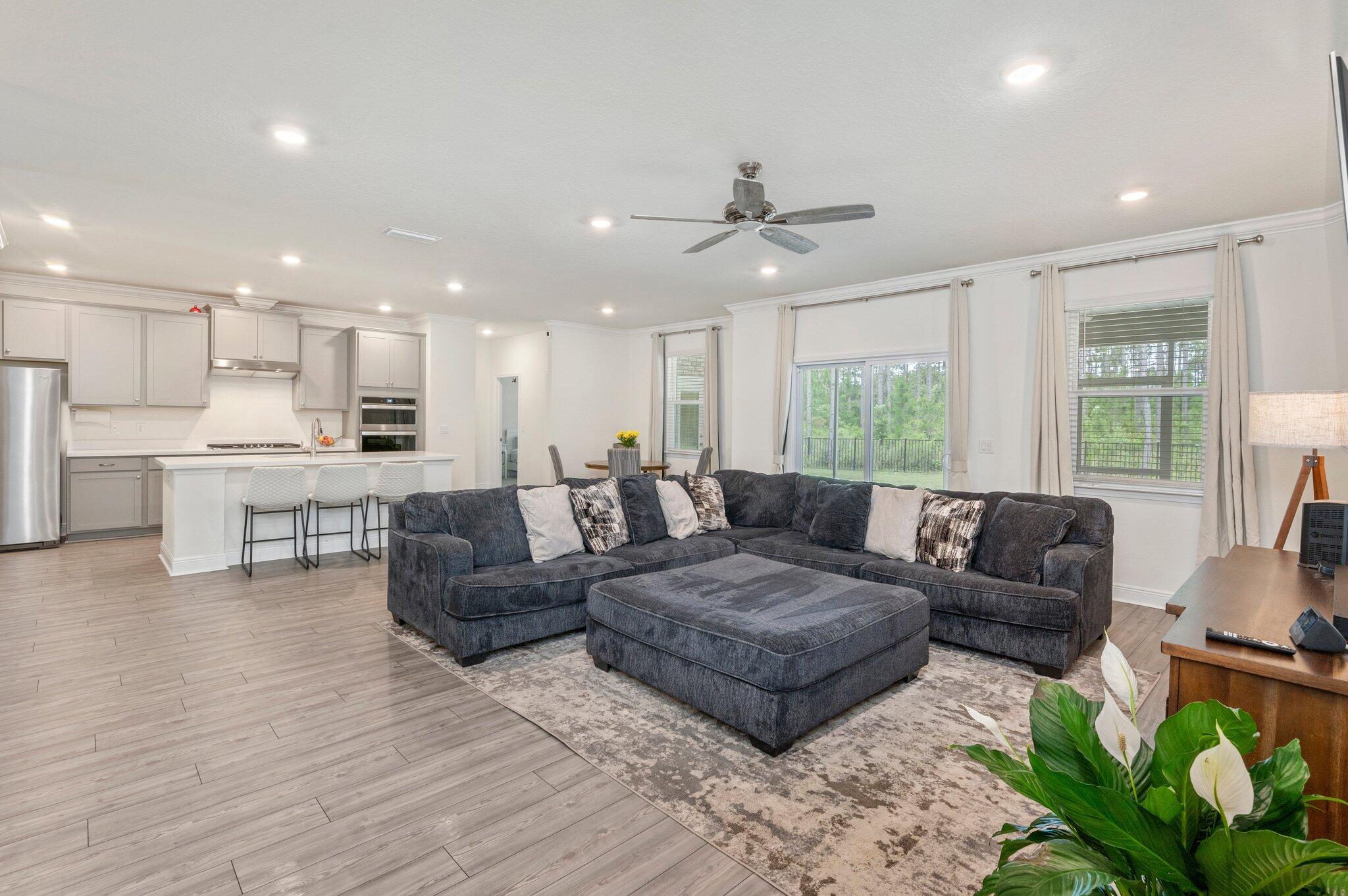 HAMMOCK BAY - Residential