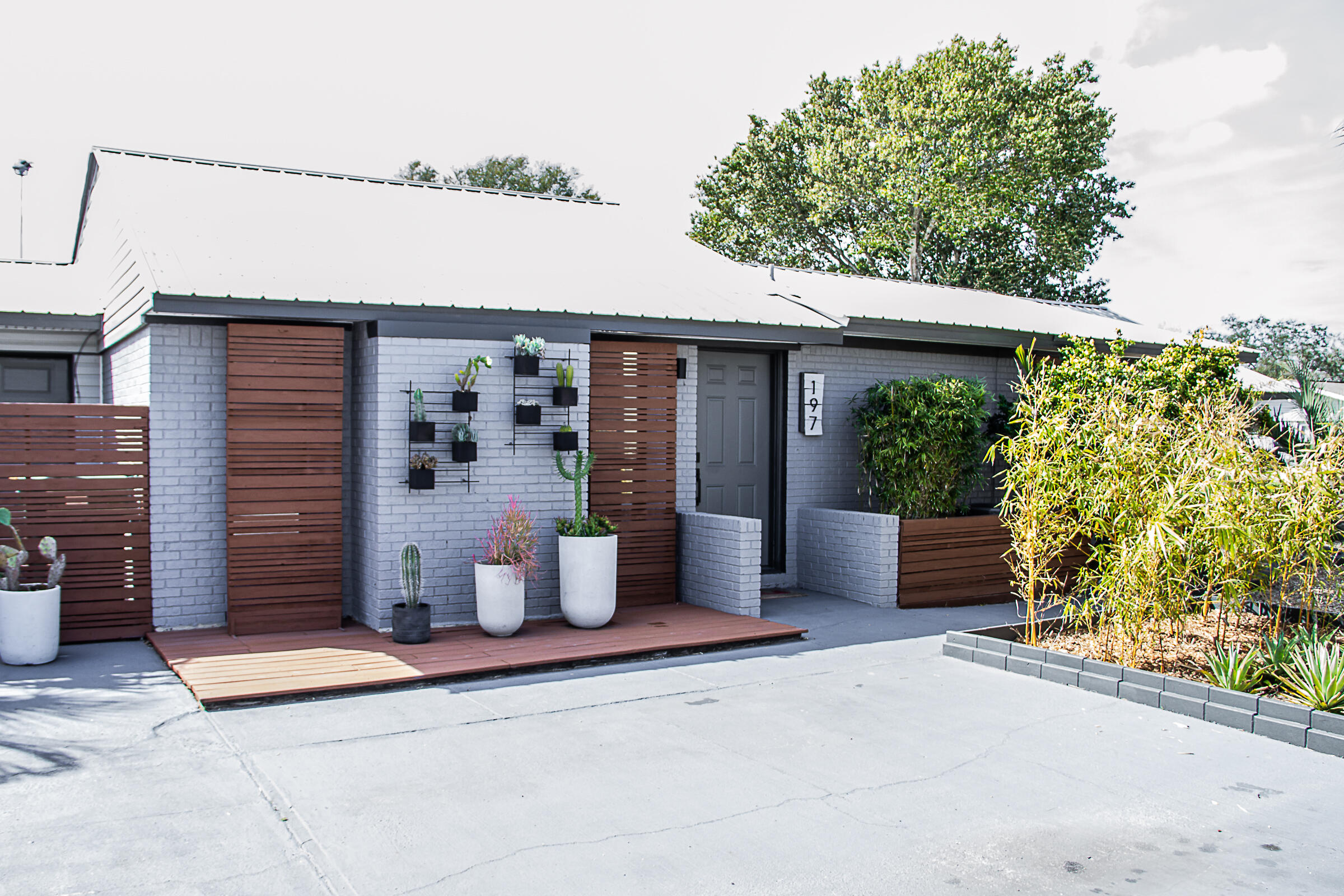 INDIAN OAKS 1ST ADDN - Residential Lease