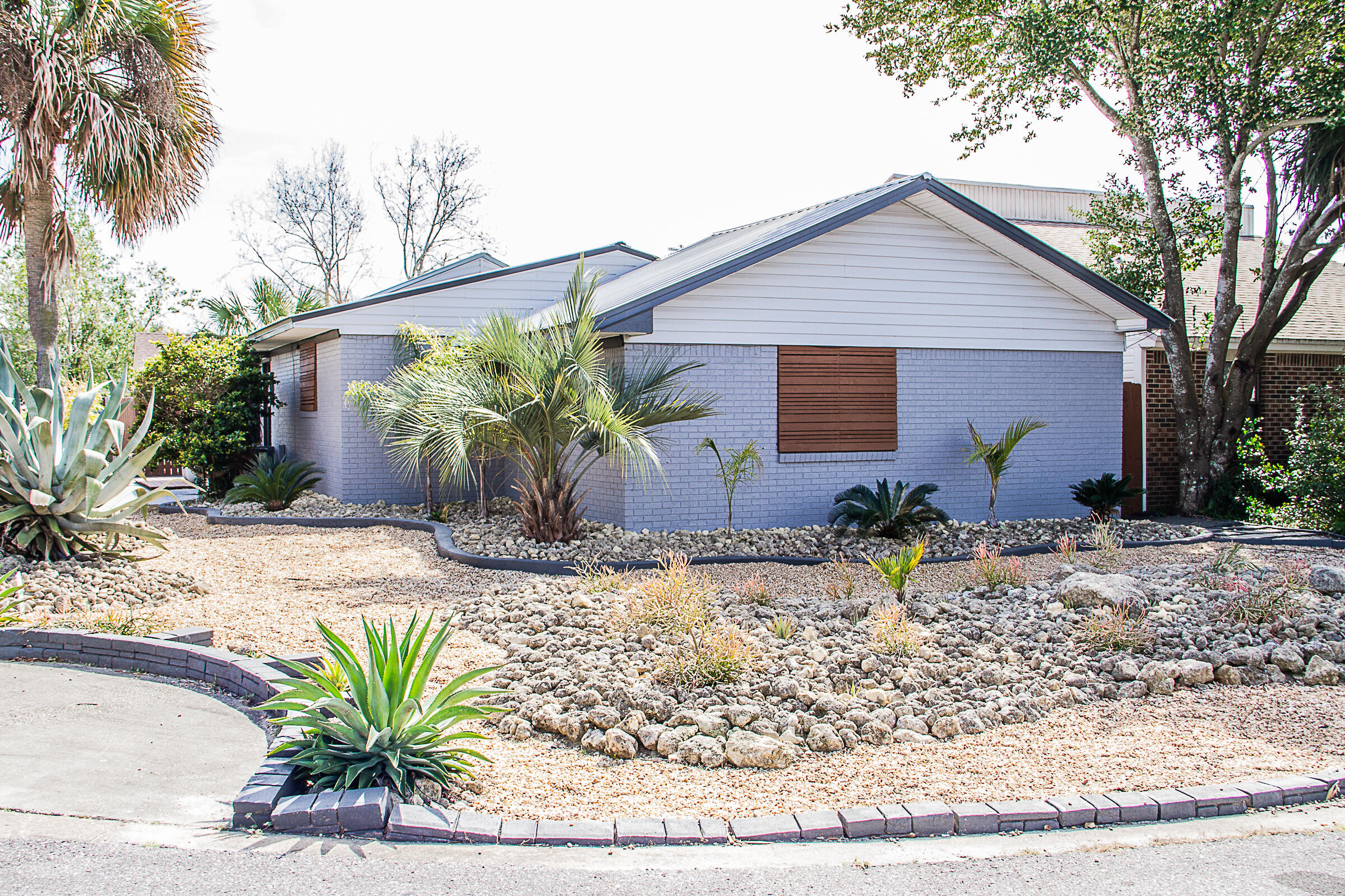 INDIAN OAKS 1ST ADDN - Residential Lease