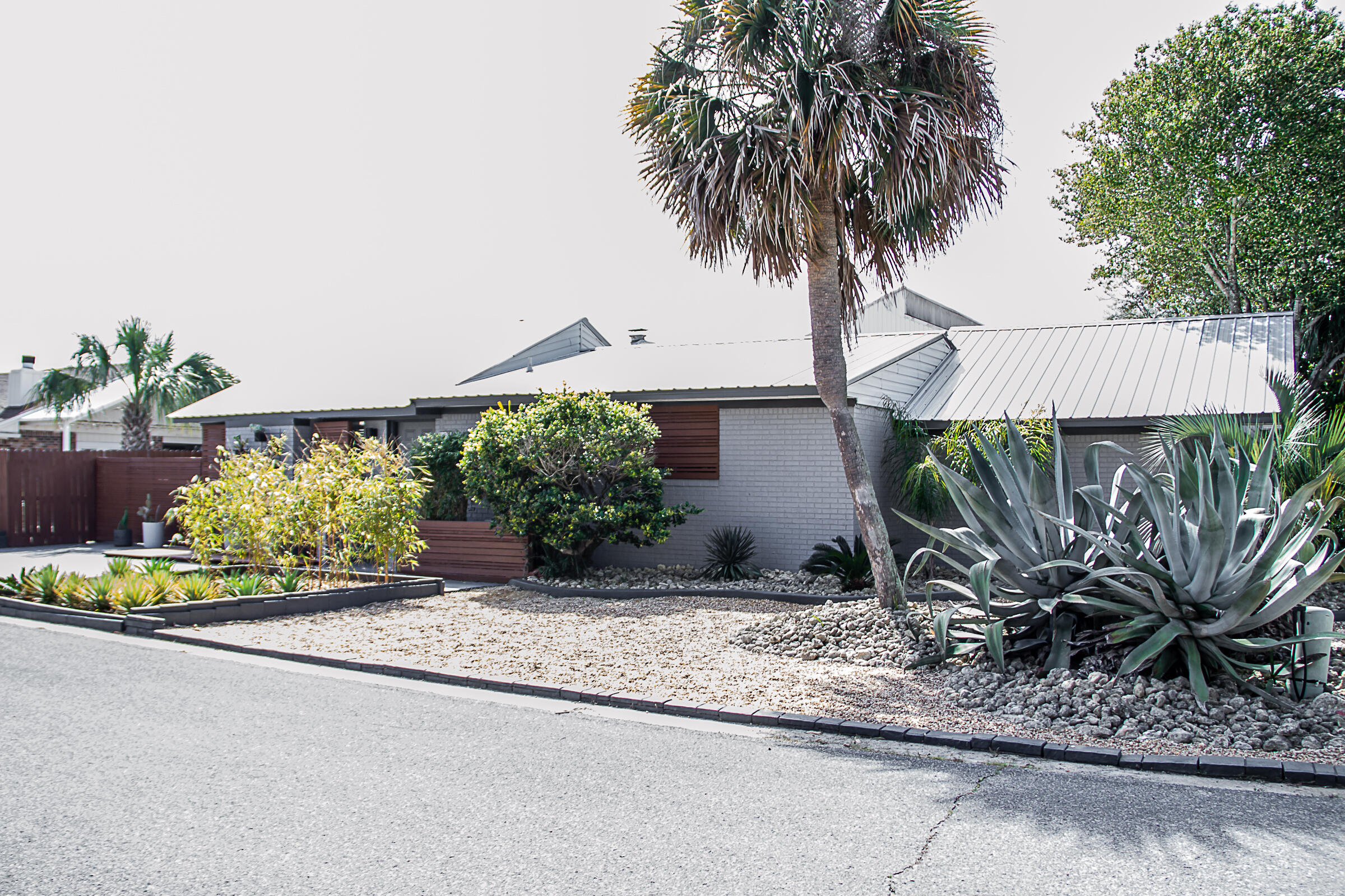 INDIAN OAKS 1ST ADDN - Residential Lease