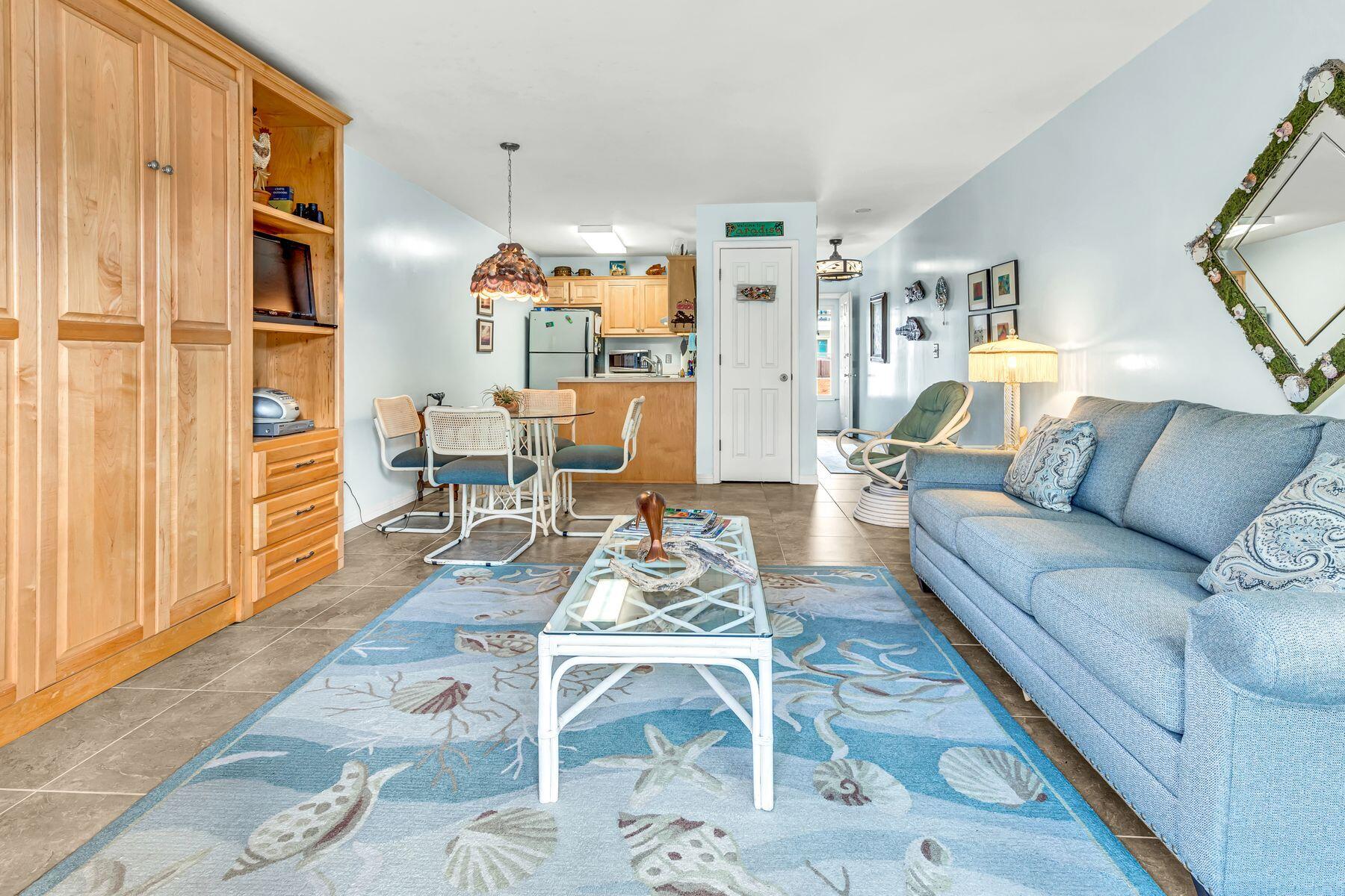 INLET SANDS CONDOMINIUM - Residential