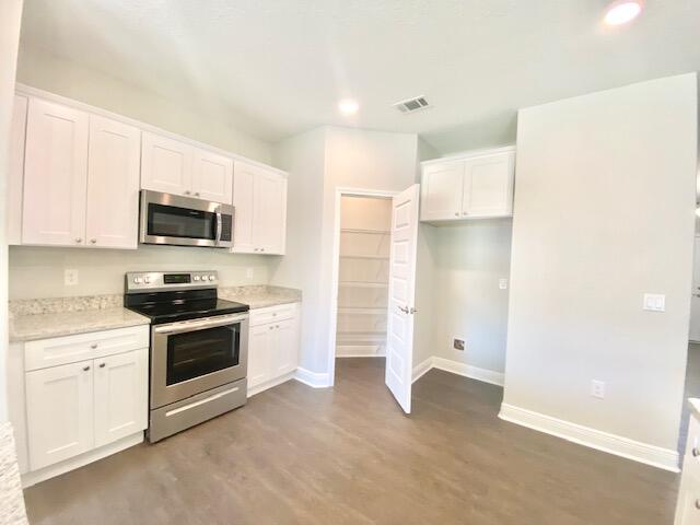 BARBAROSA RANCHETTES 1ST ADDN - Residential Lease