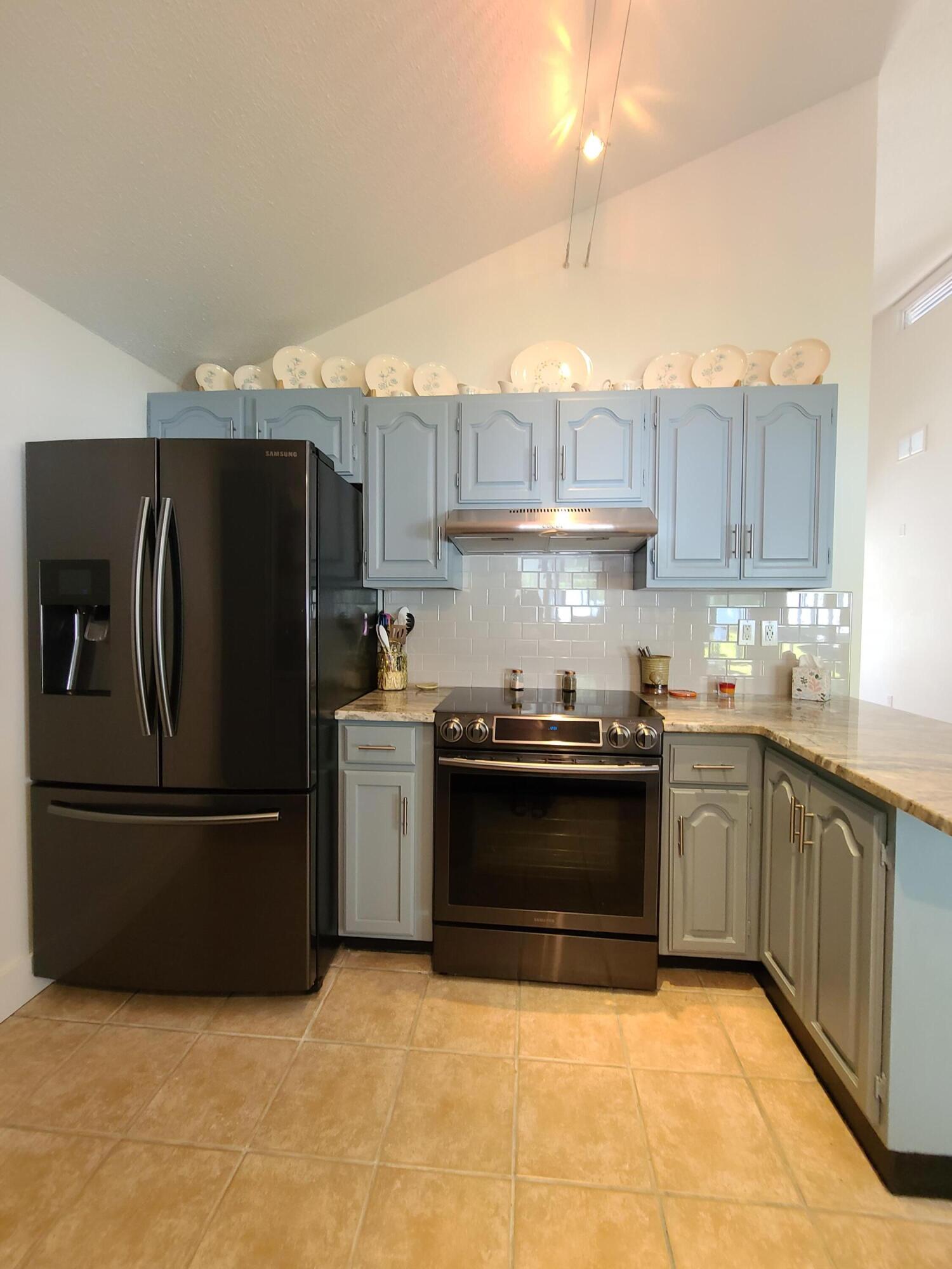 OPEN SANDS - Residential Lease