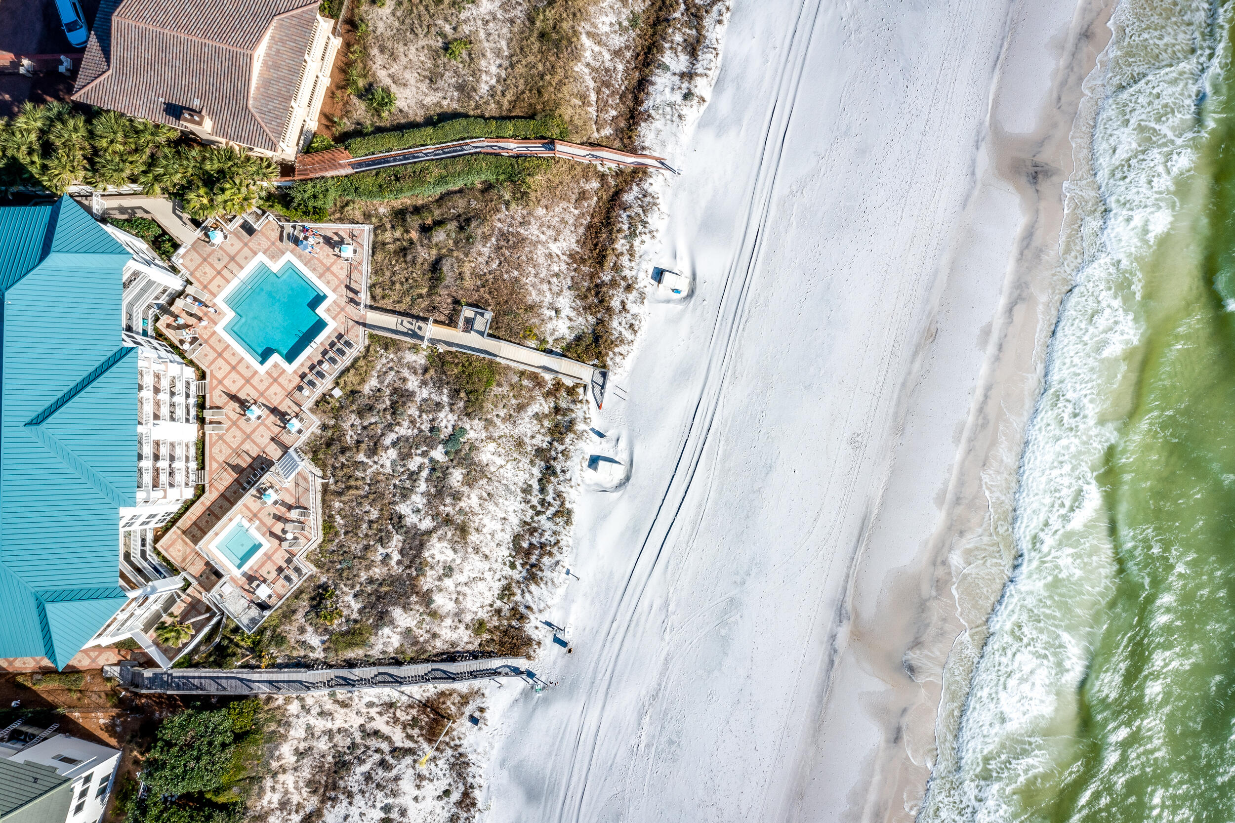 INN AT BLUE MOUNTAIN BEACH - Residential