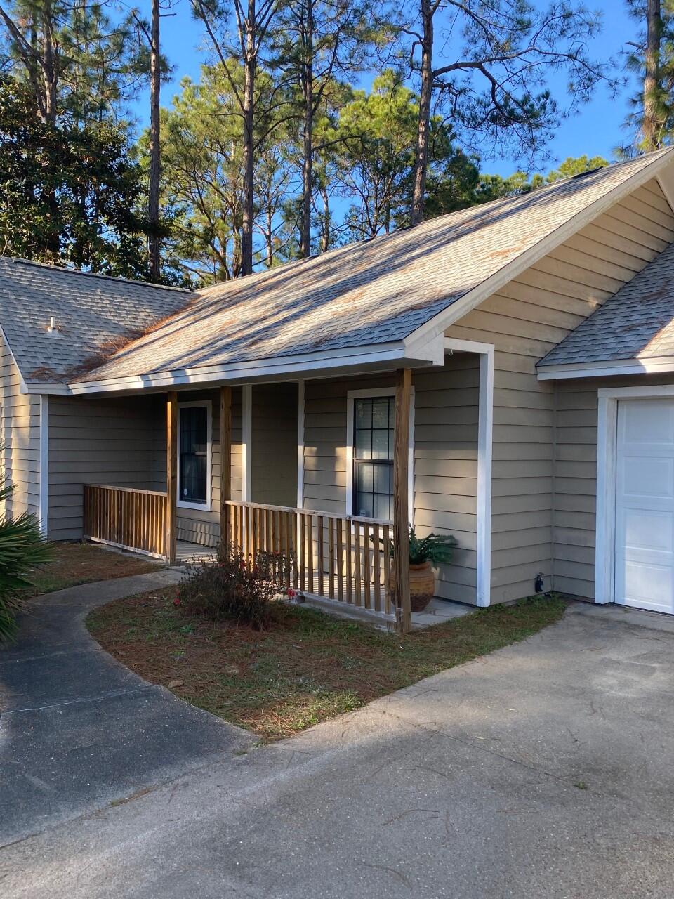3 bedroom, 2 bath home that was recently completely remodeled!!!  New Flooring, bathrooms, kitchen, and appliances have been added.  Huge yard for the kids to play in and conveniently located in the heart of Santa Rosa Beach!
$2400 Security Deposit and $50 application fee.
Partially Furnished as depicted in the pictures.