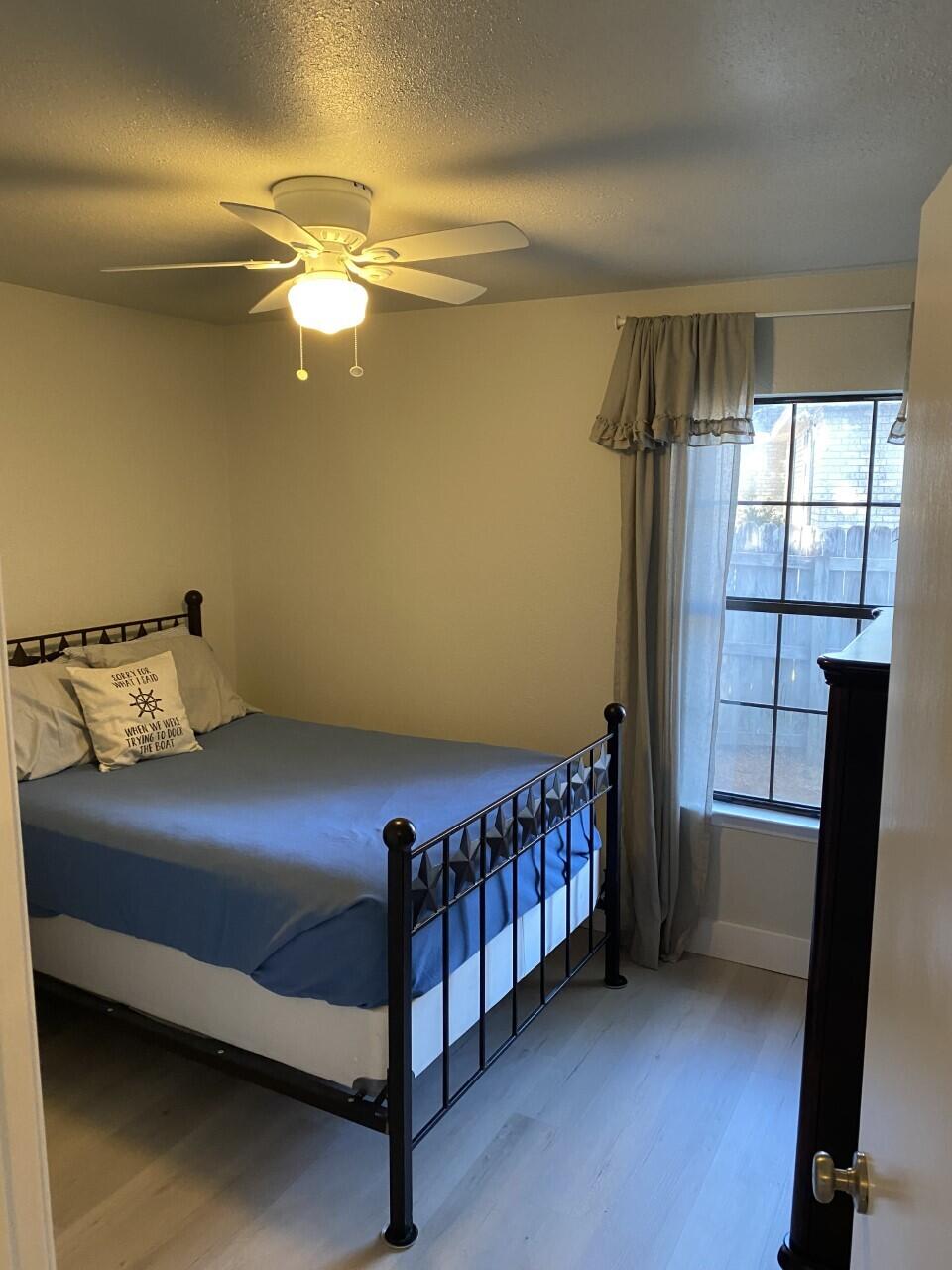 THE WILLOWS - Residential Lease
