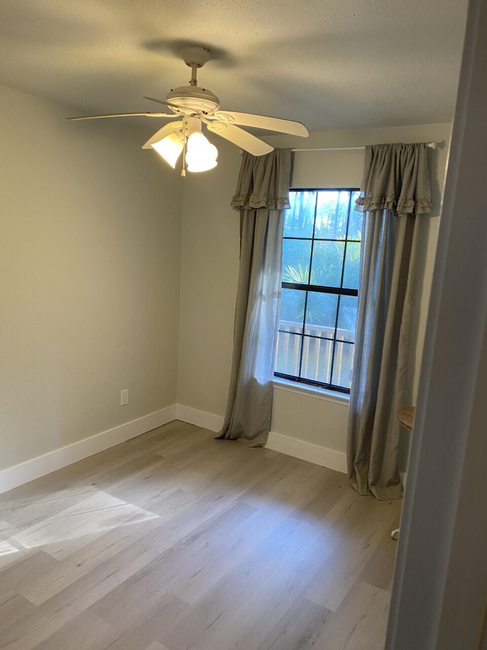 THE WILLOWS - Residential Lease