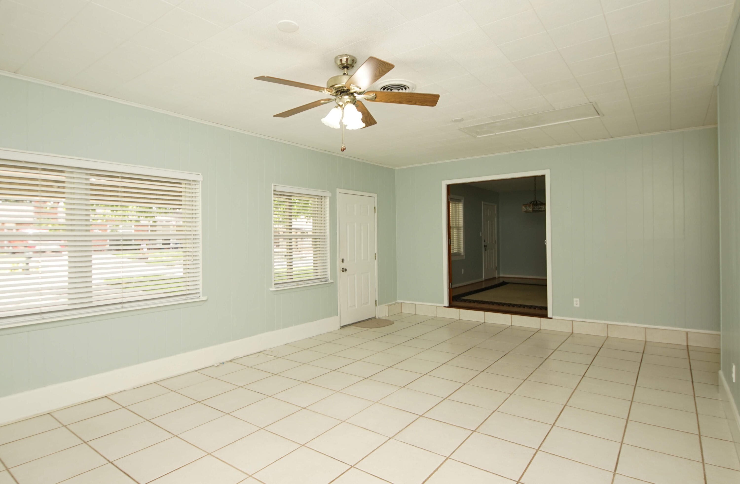 LEOTA MILLER S/D LOT 17 BLK B, Okaloosa Co. Florida, as recorded in Plat bk 4 pg 18. - Residential
