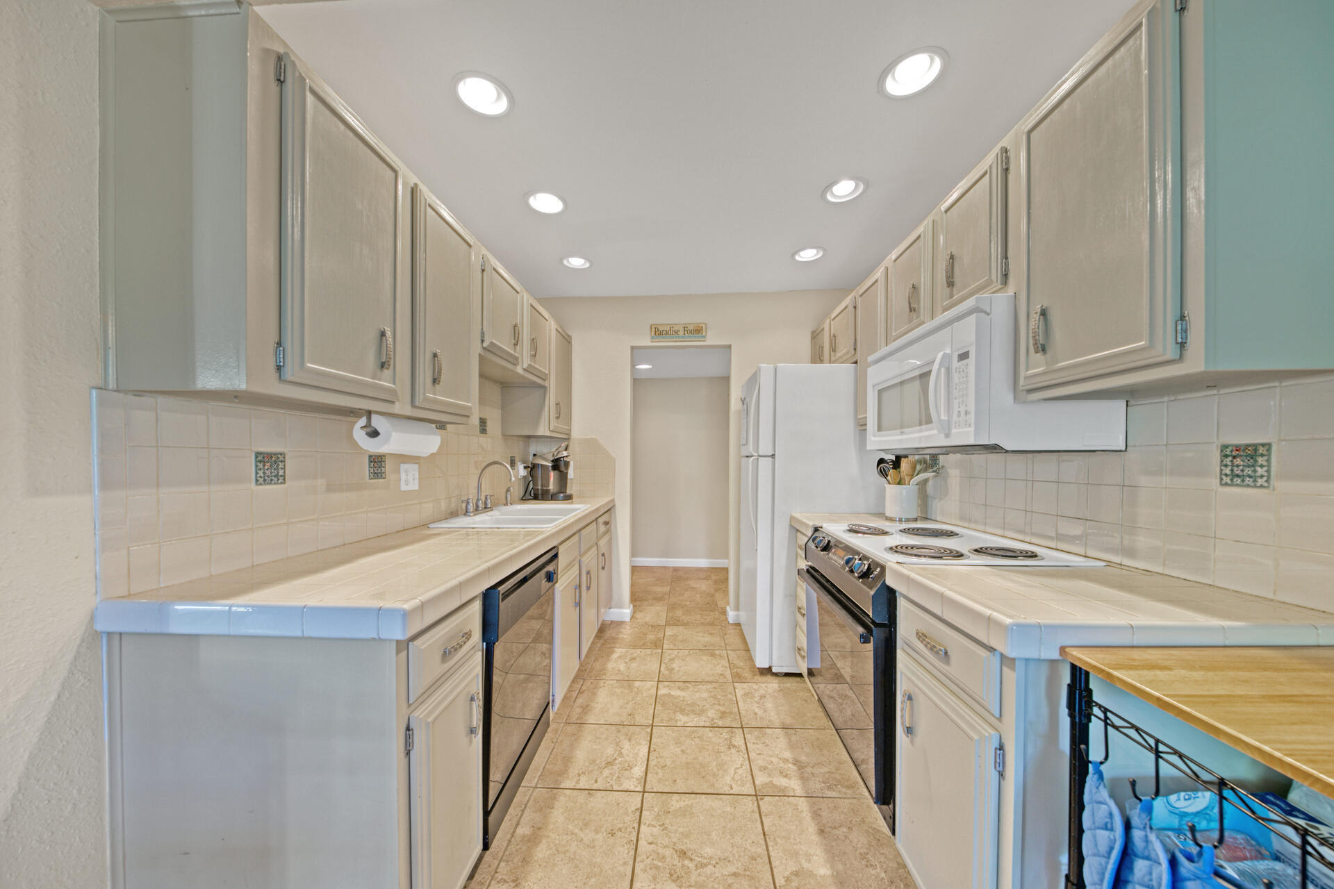 SEASCAPE CONDO PH 6B PH 5 - Residential