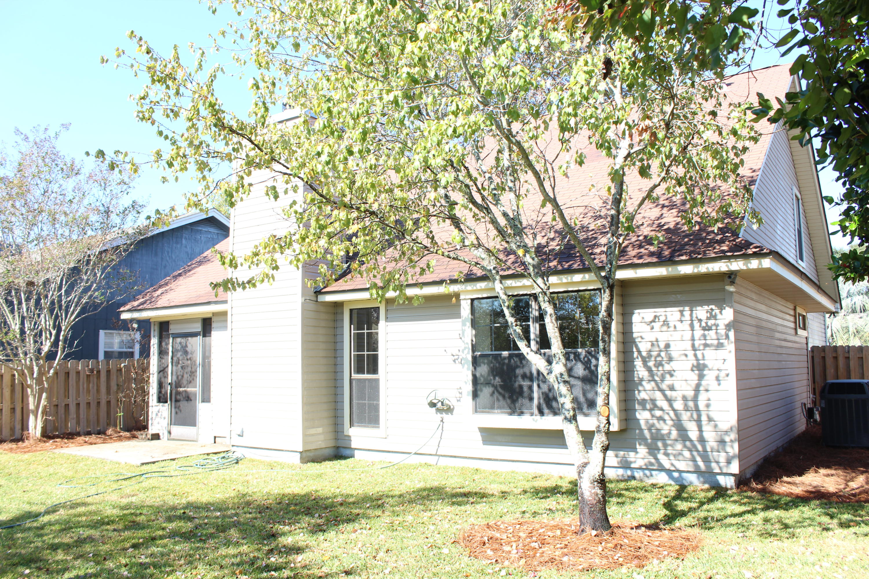 WOODLAND PARK ESTATES - Residential