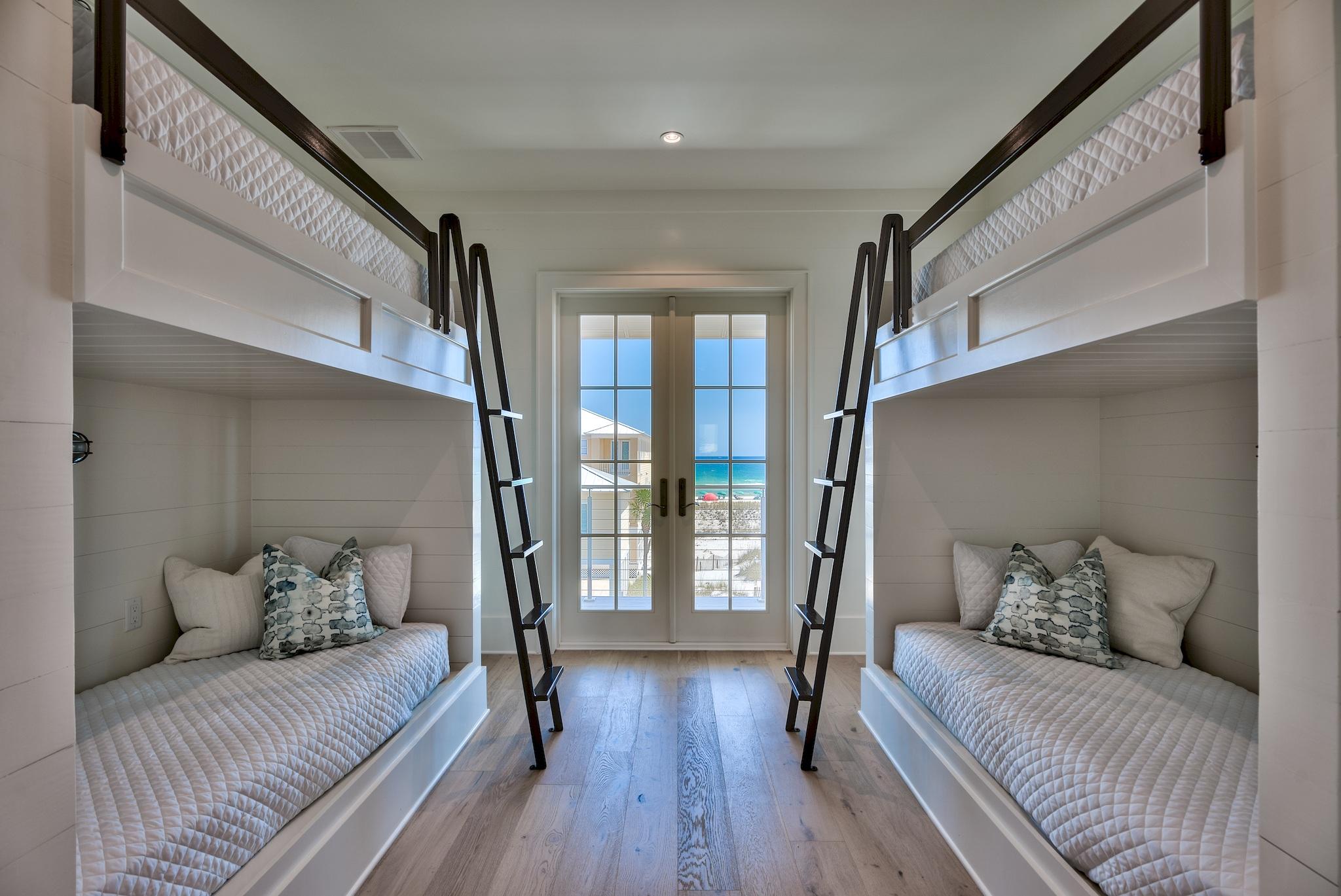 DESTIN POINTE - Residential