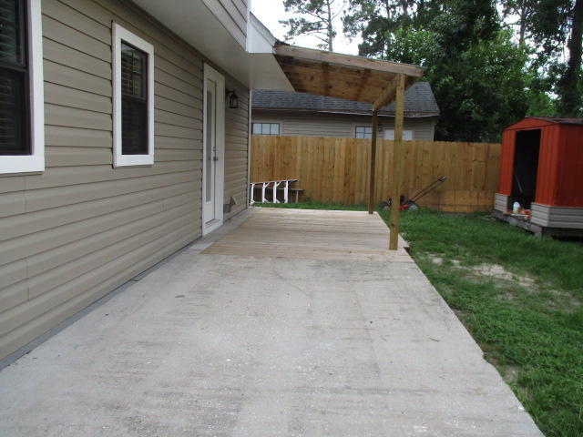 CANDLEWOOD VILLAGE - Residential Lease