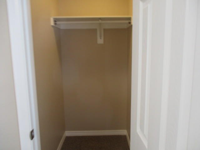 CANDLEWOOD VILLAGE - Residential Lease