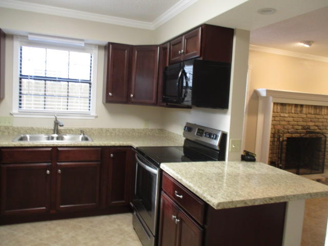 CANDLEWOOD VILLAGE - Residential Lease