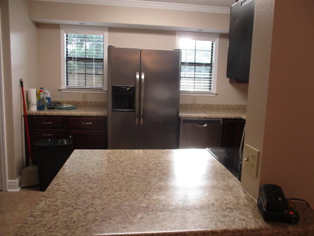 CANDLEWOOD VILLAGE - Residential Lease