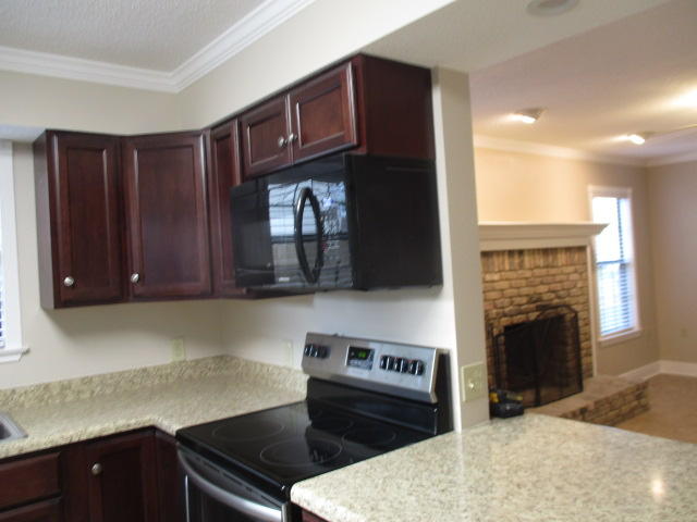 CANDLEWOOD VILLAGE - Residential Lease