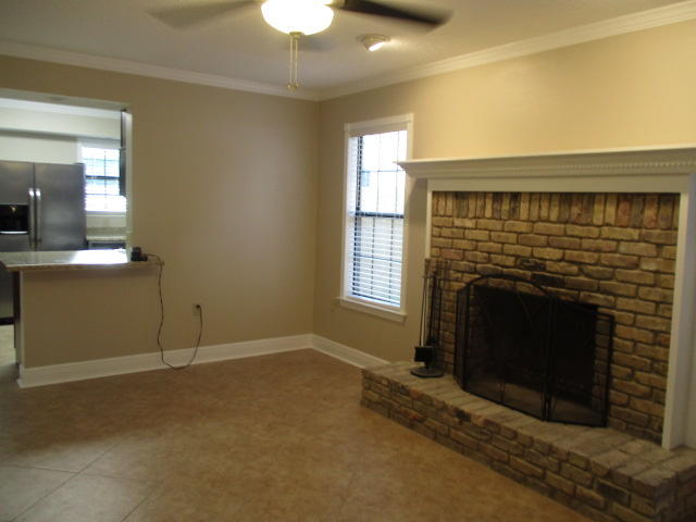 CANDLEWOOD VILLAGE - Residential Lease