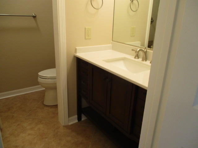CANDLEWOOD VILLAGE - Residential Lease