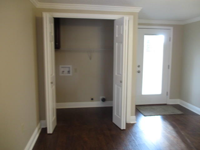 CANDLEWOOD VILLAGE - Residential Lease