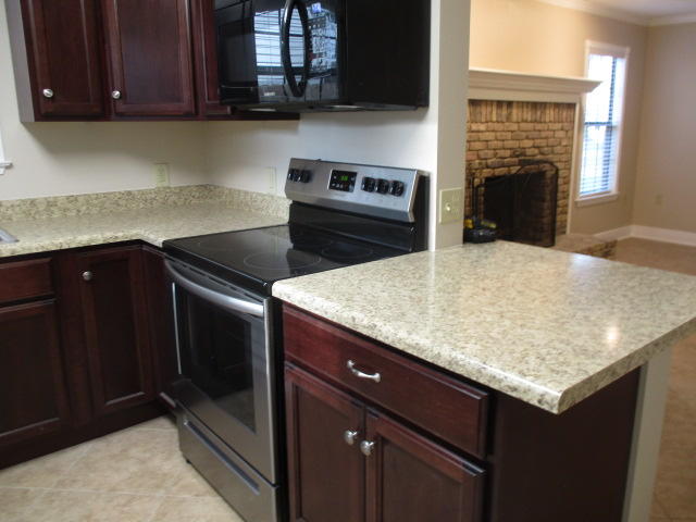 CANDLEWOOD VILLAGE - Residential Lease