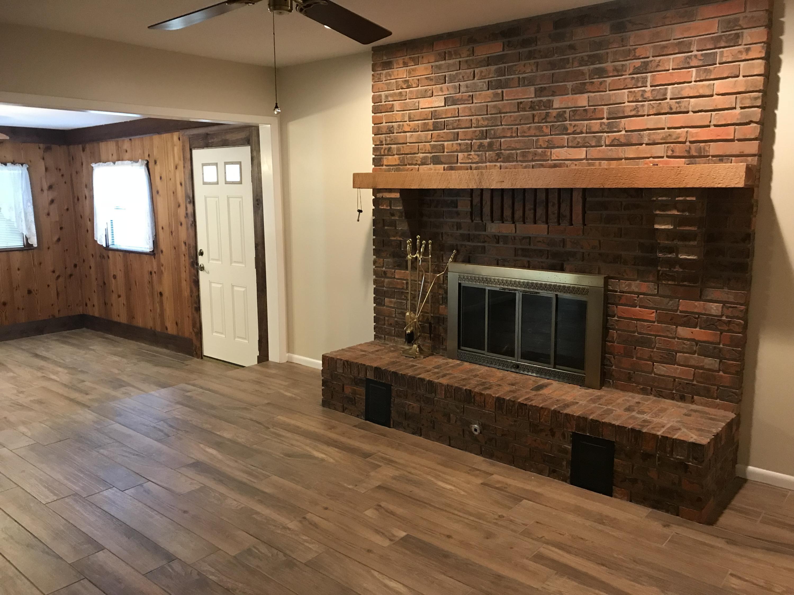 PINEDALE - Residential Lease