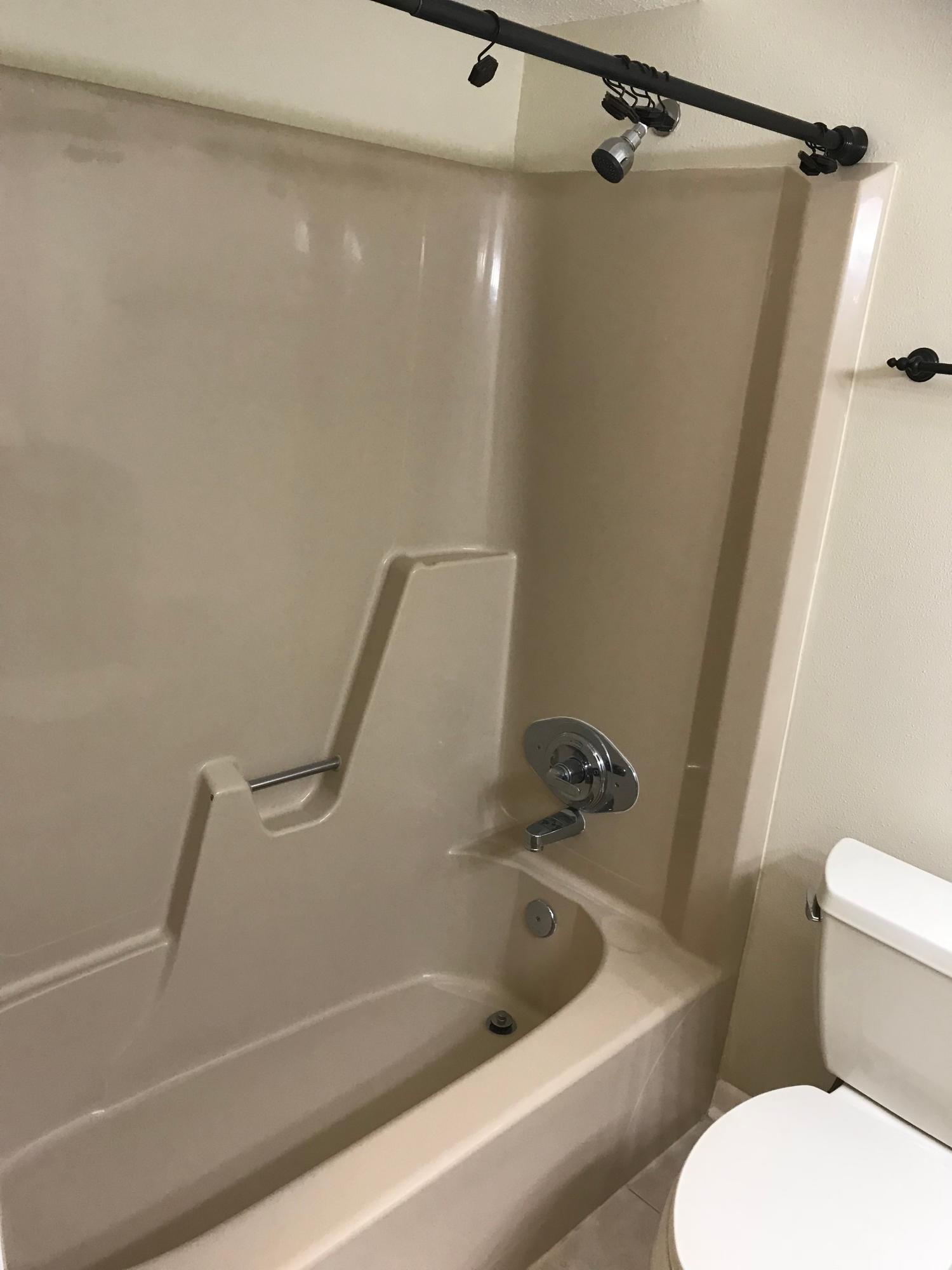 PINEDALE - Residential Lease